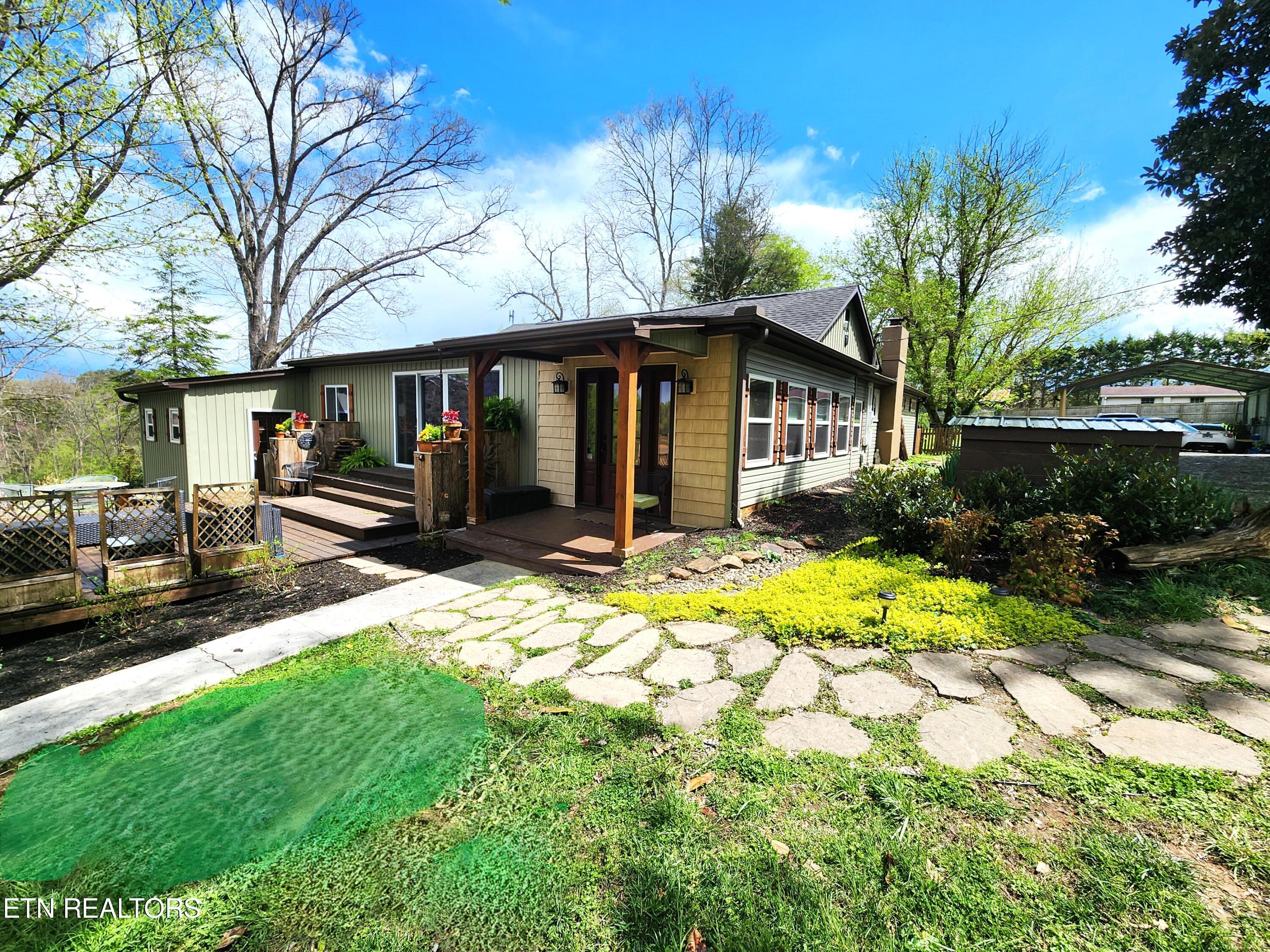 3082 Little Dug Gap Road Louisville TN 37777