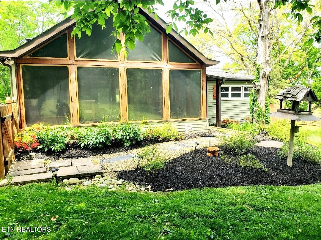 3082 Little Dug Gap Road Louisville TN 37777