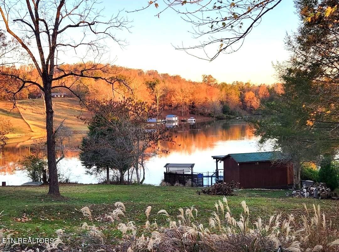 3082 Little Dug Gap Road Louisville TN 37777