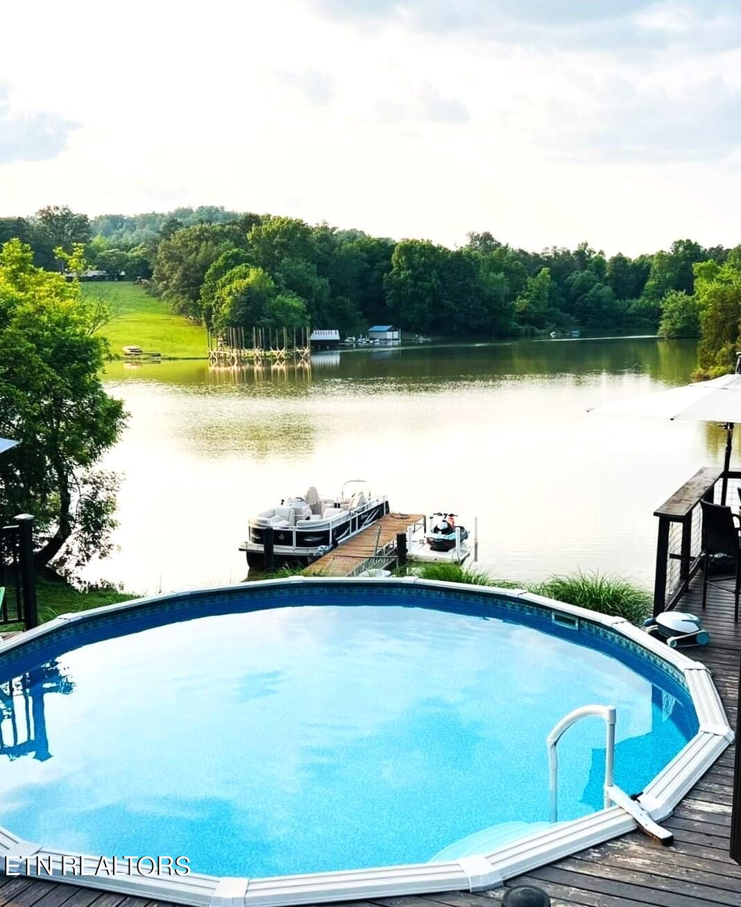 3082 Little Dug Gap Road Louisville TN 37777