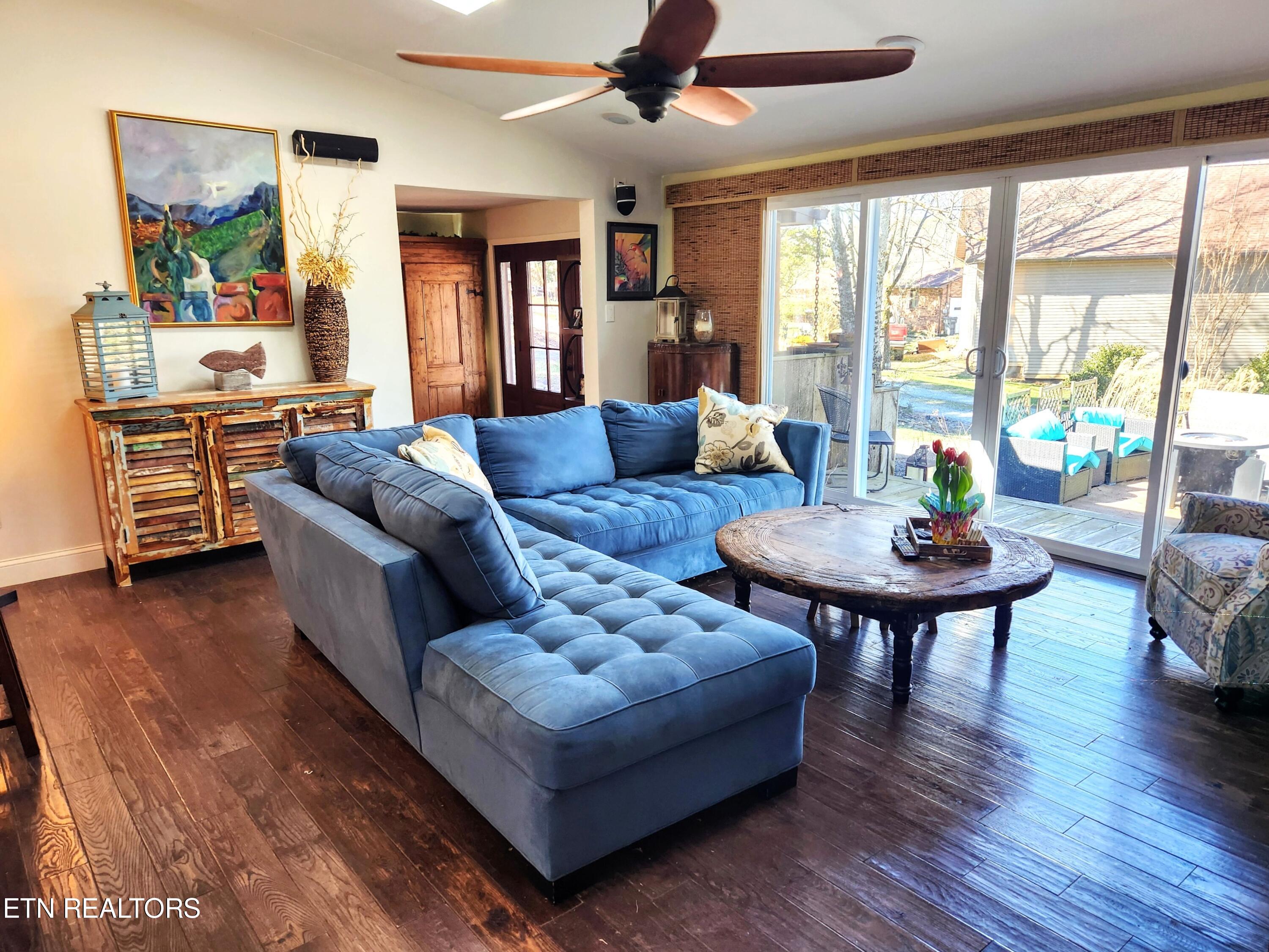 3082 Little Dug Gap Road Louisville TN 37777