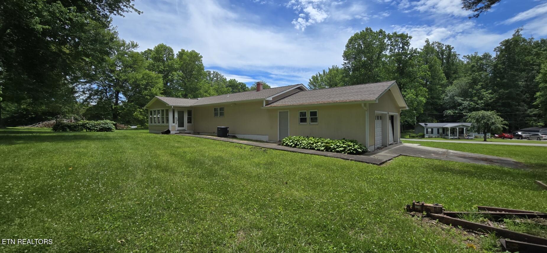 196 Shady Lane Oneida TN 37841