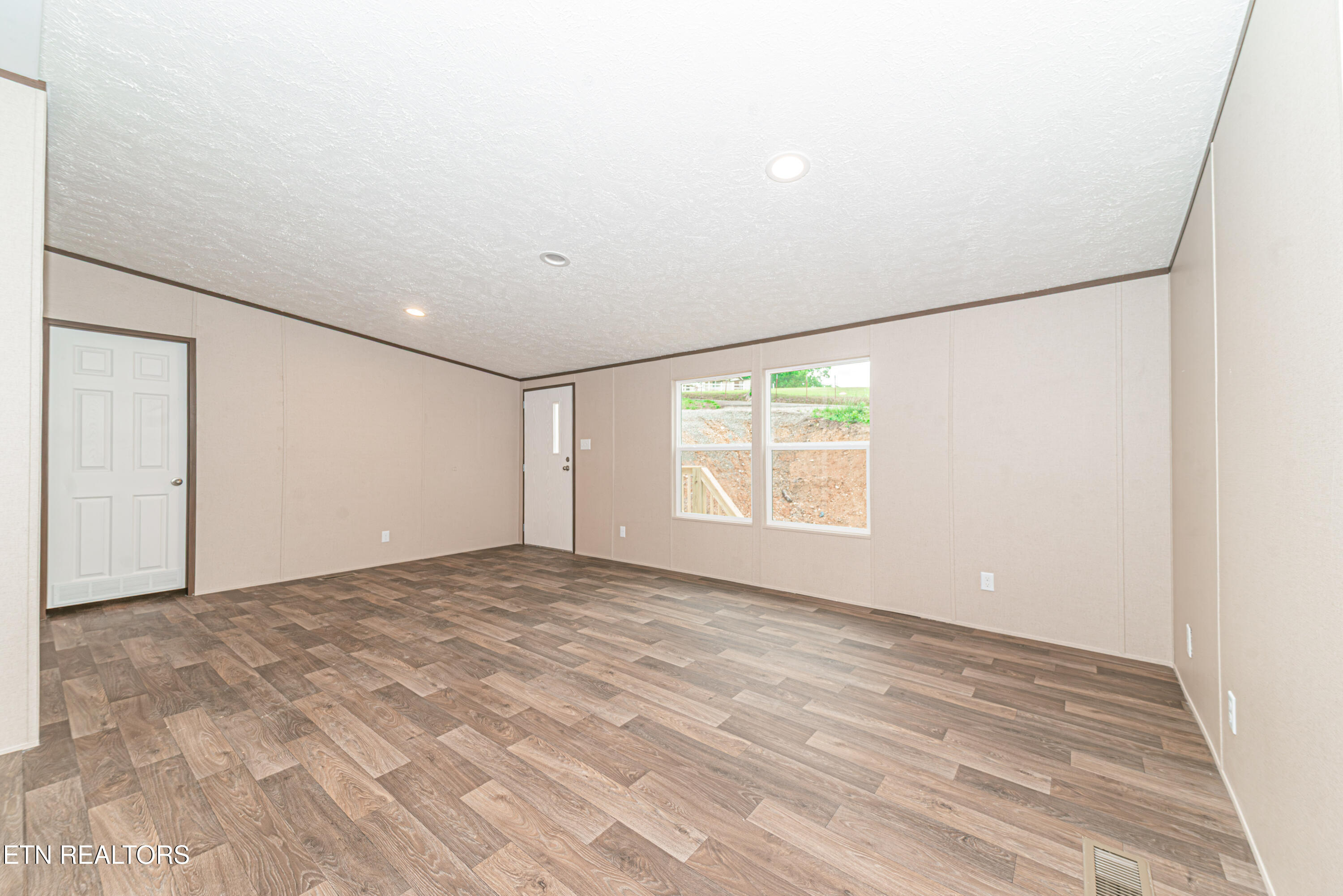 206 Hillside Drive Lafollette TN 37766