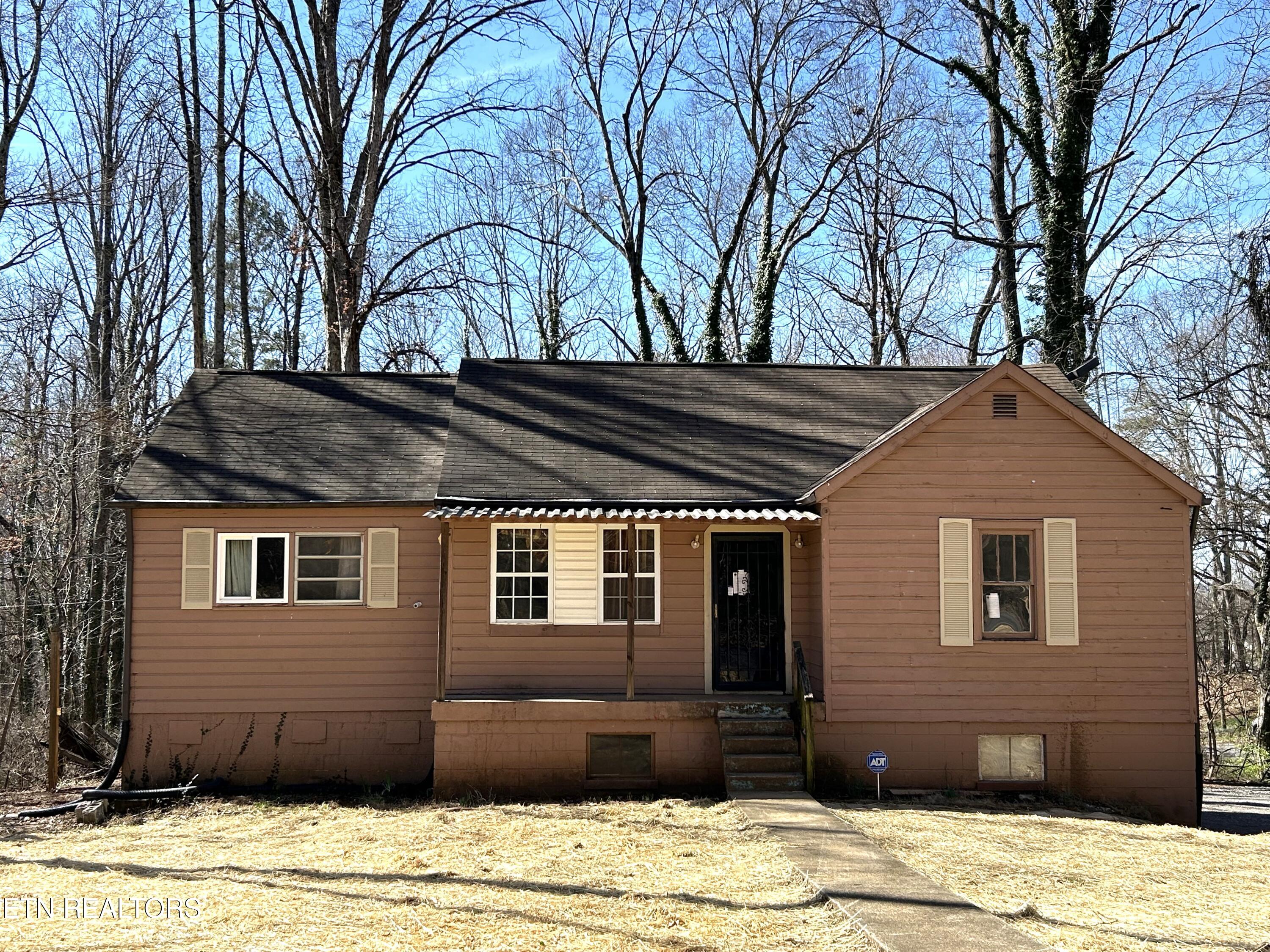 637 S Gallaher View Road Knoxville TN 37919