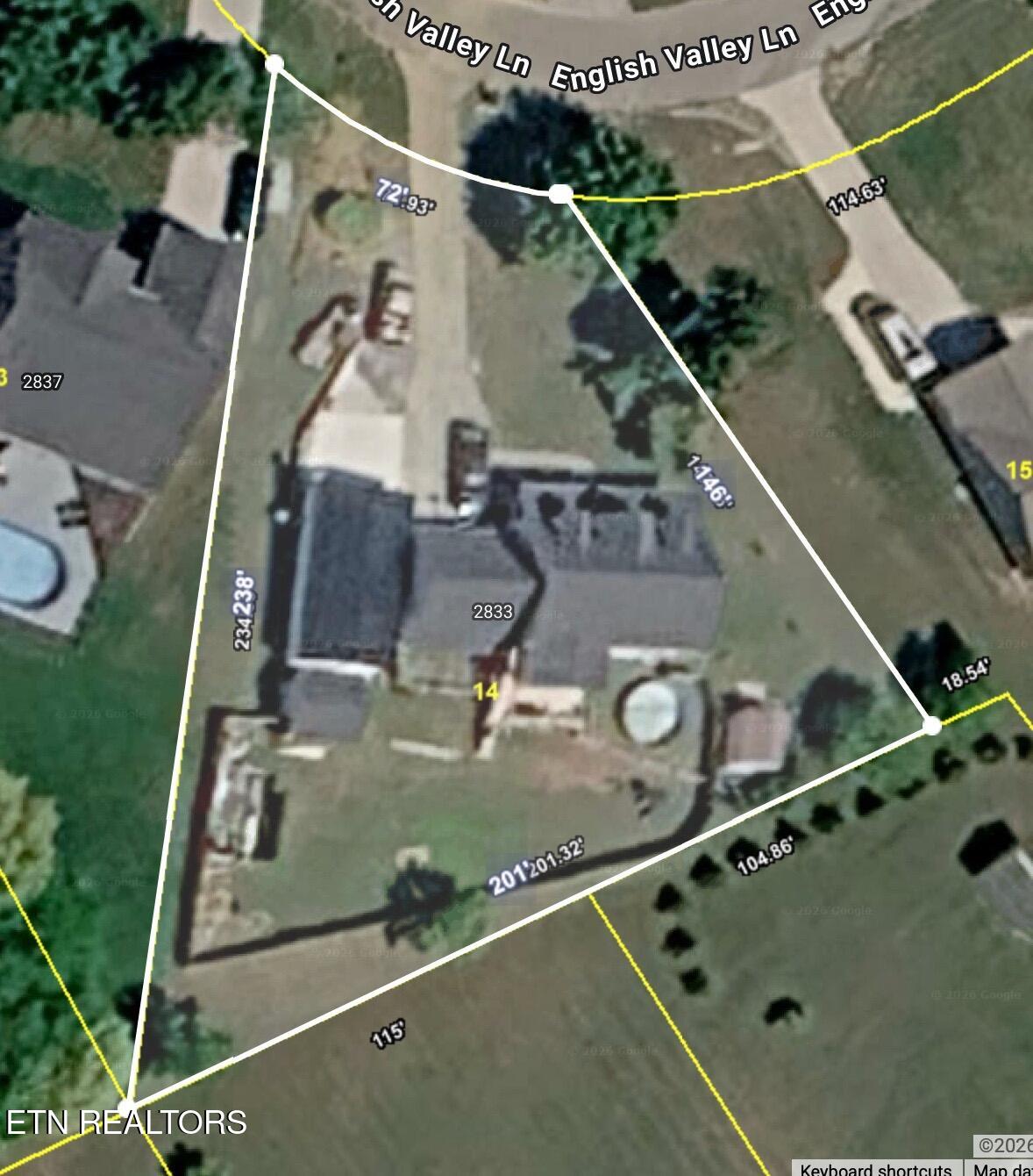 2833 English Valley Lane Sevierville TN 37876