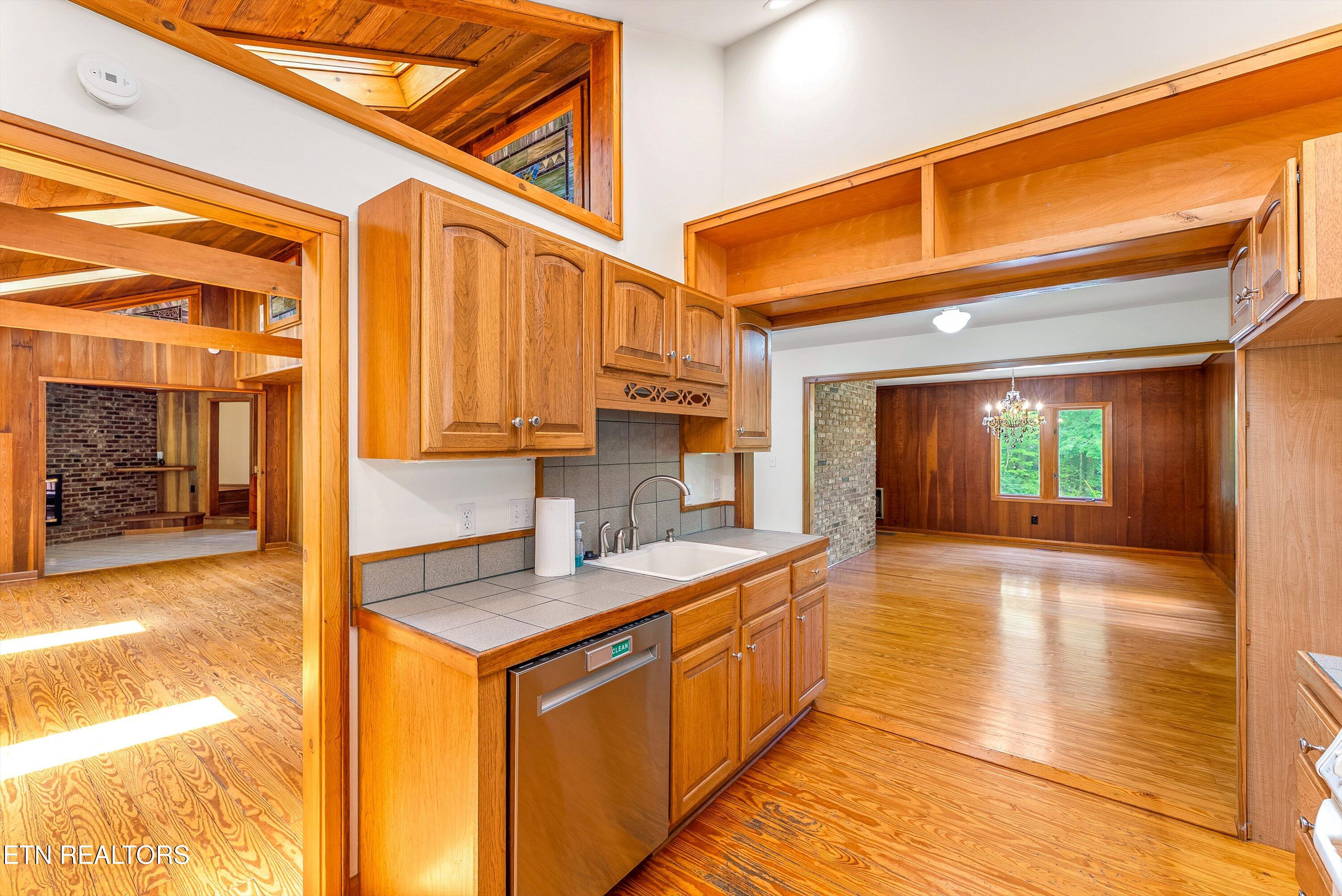 1905 Howard Drive Knoxville TN 37918