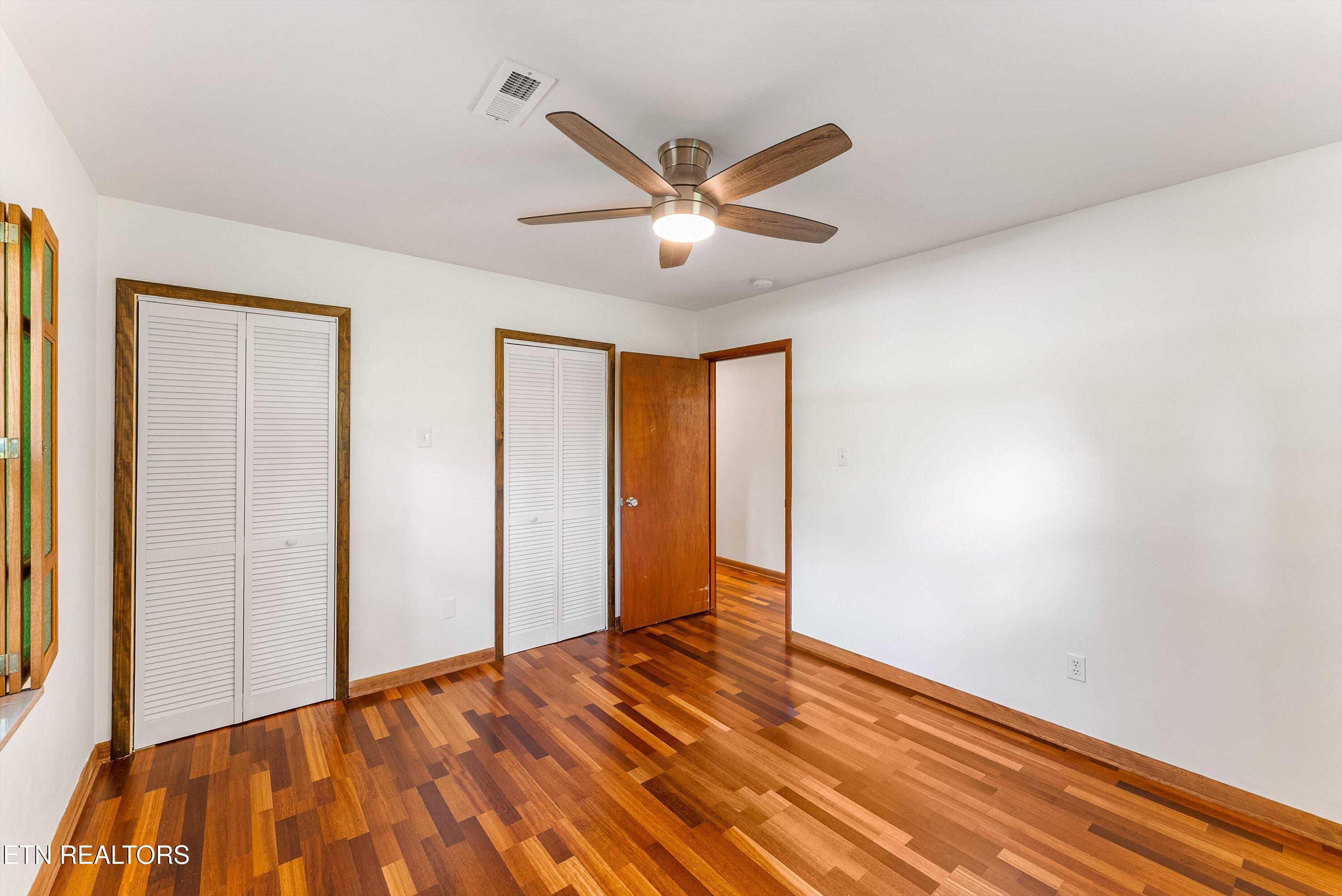 1905 Howard Drive Knoxville TN 37918