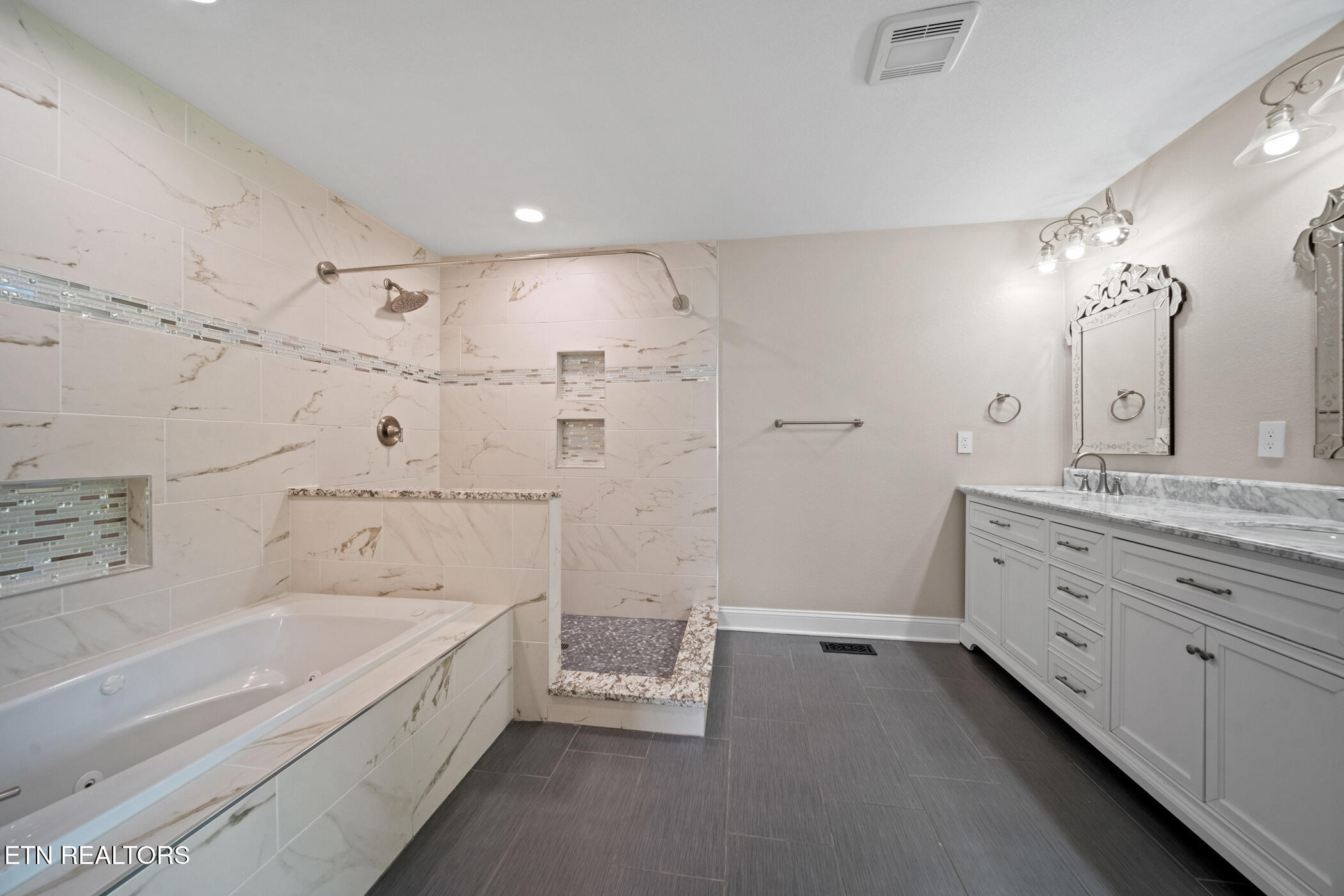 412 Apple Valley Road Sevierville TN 37862