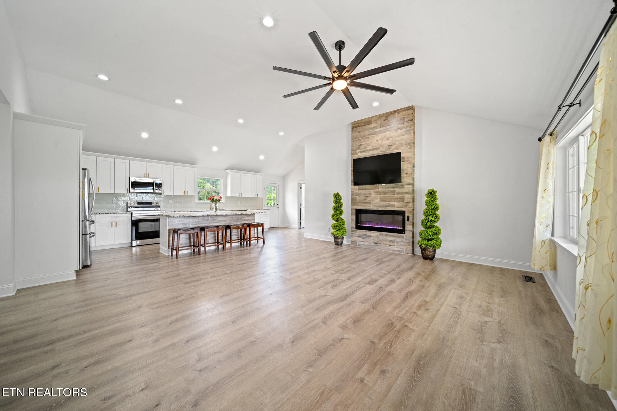 412 Apple Valley Road Sevierville TN 37862