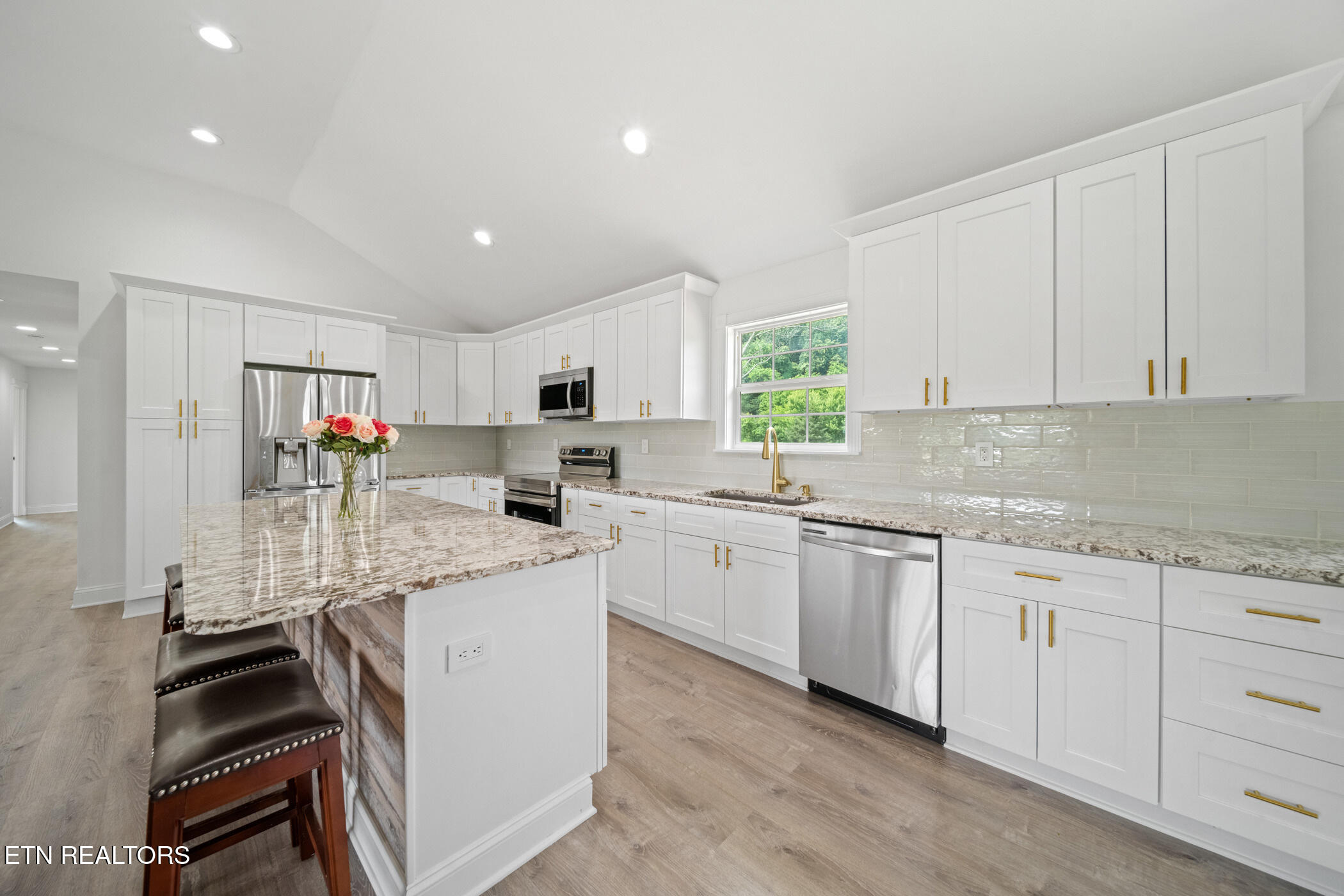 412 Apple Valley Road Sevierville TN 37862