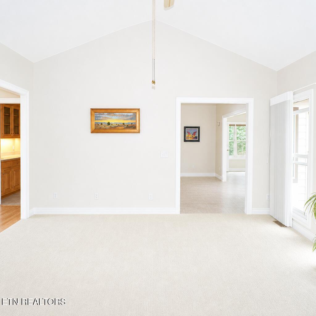 25 Oakcrest Circle Crossville TN 38558