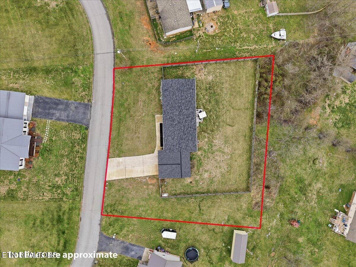 158 Elaine Drive Tazewell TN 37879