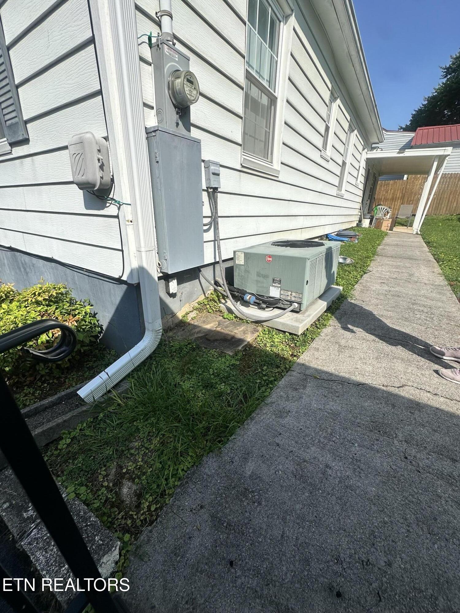 5406 Greencrest Road Knoxville TN 37918