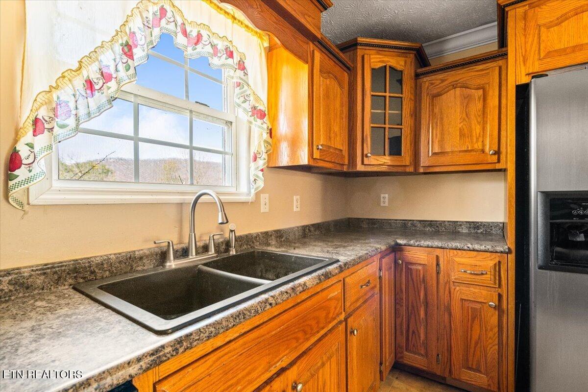 154 Scarlett Drive Lafollette TN 37766