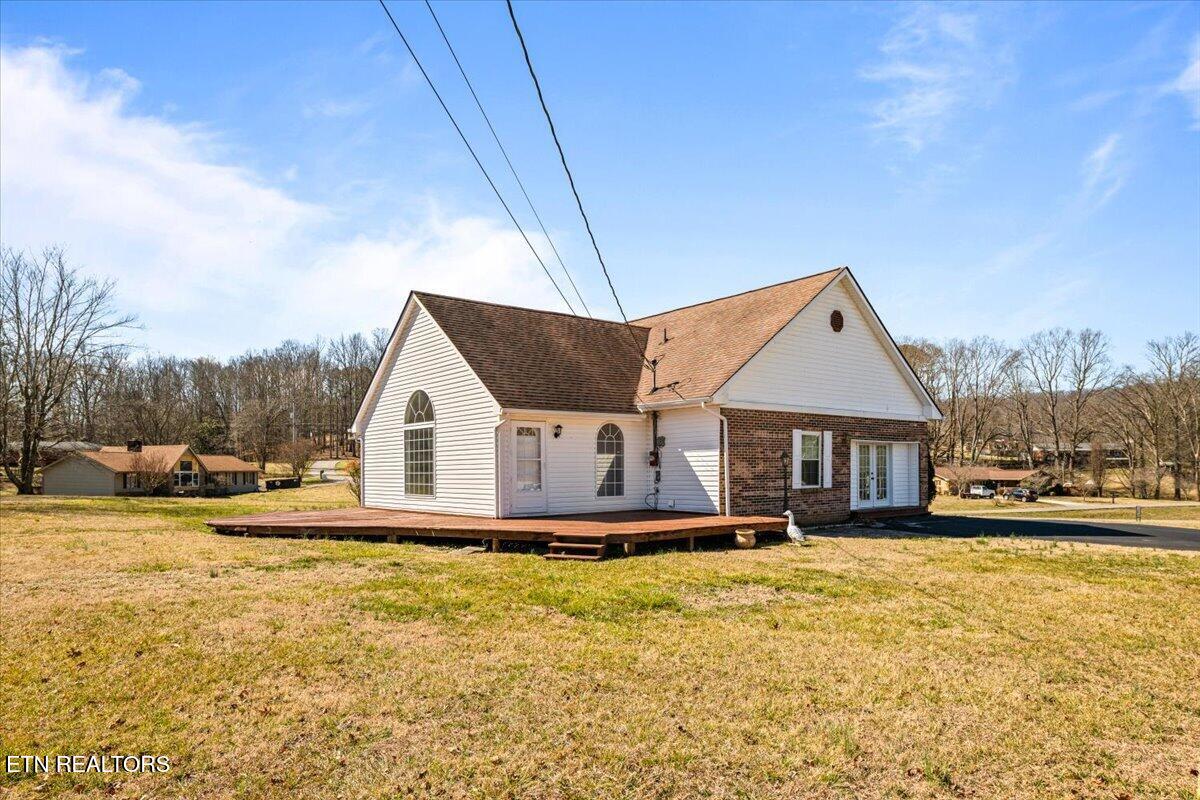 154 Scarlett Drive Lafollette TN 37766