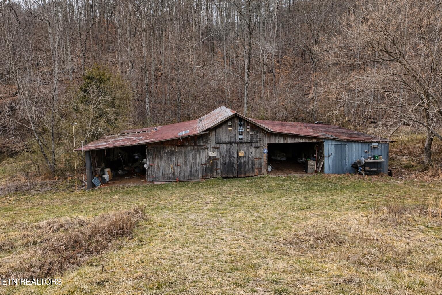 2478 E Highway 39 Englewood TN 37329