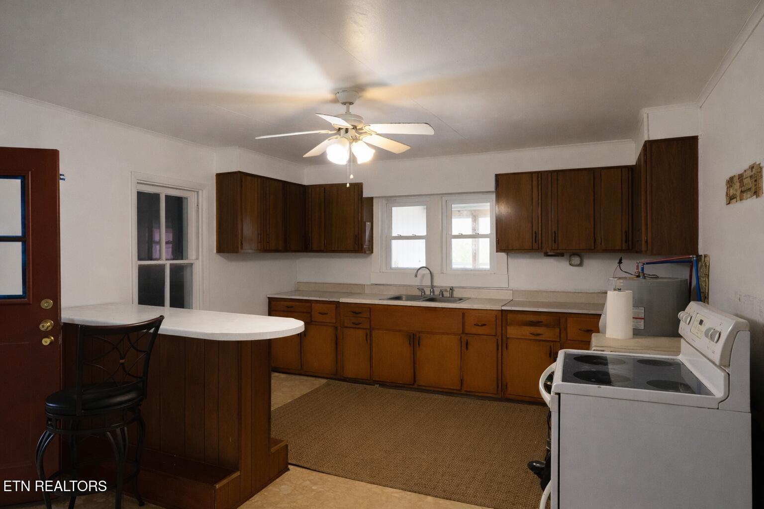 2478 E Highway 39 Englewood TN 37329