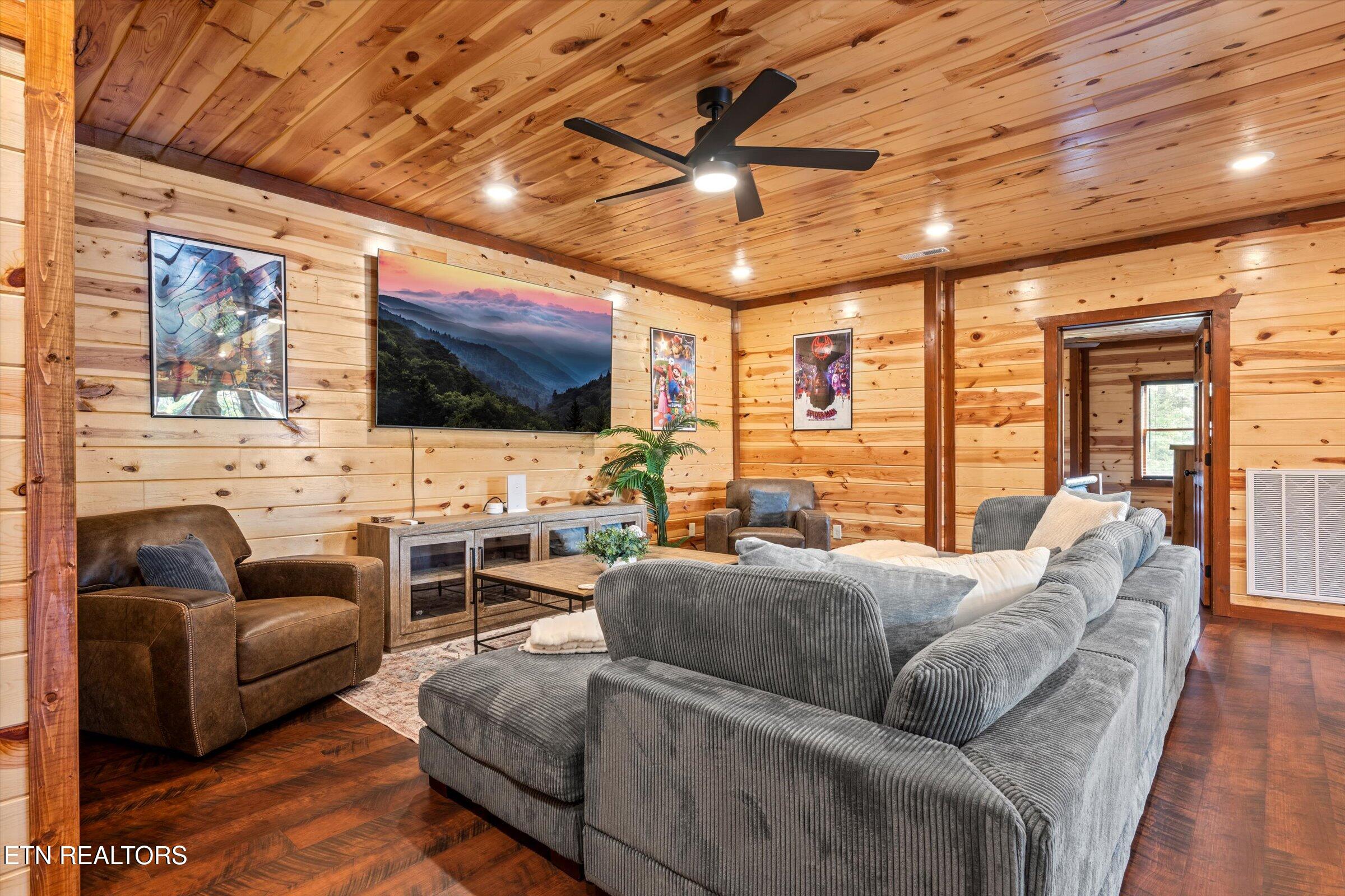 2626 Rogers Way Sevierville TN 37876