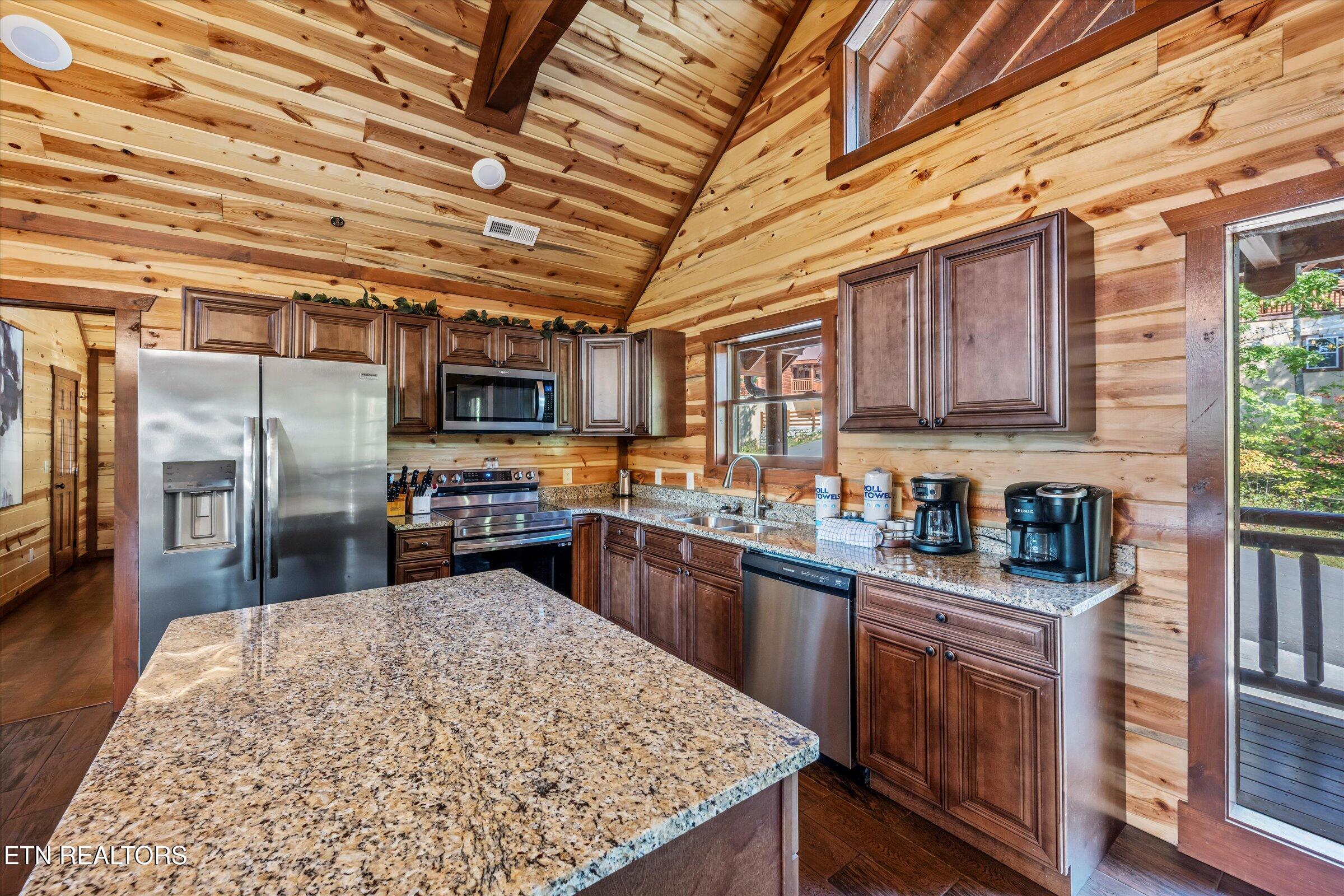 2626 Rogers Way Sevierville TN 37876