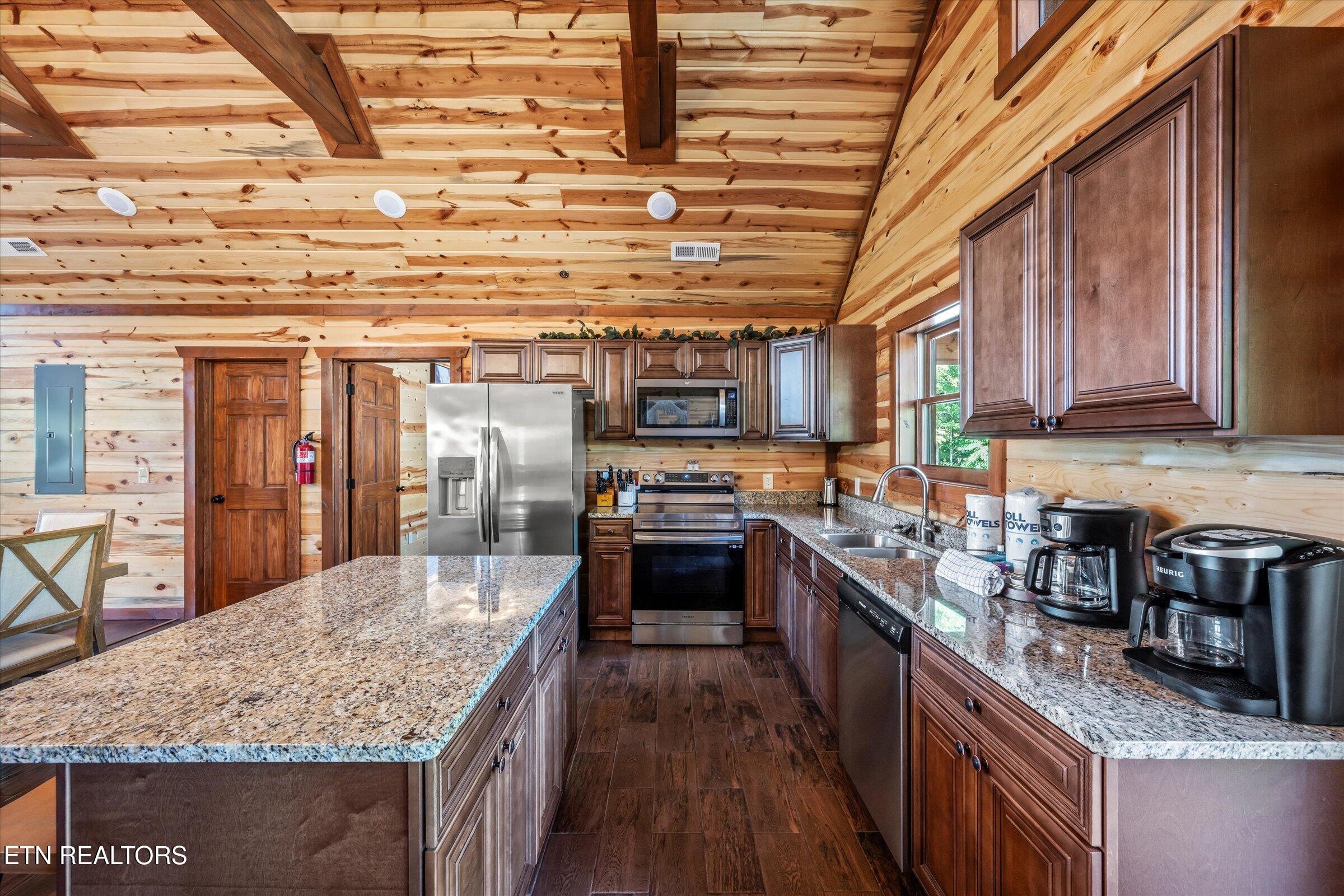 2626 Rogers Way Sevierville TN 37876