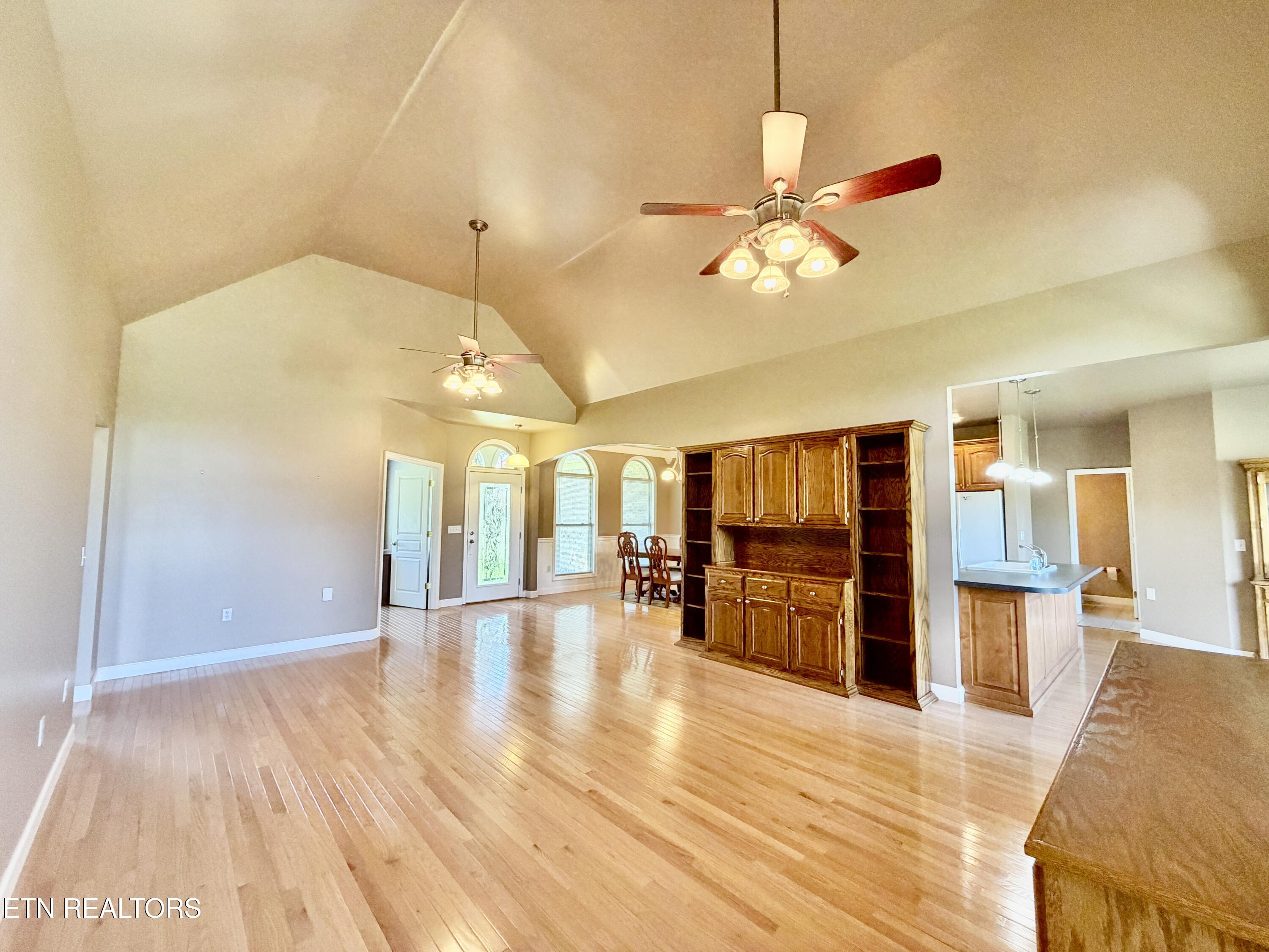 1770 Buffalo Road Oneida TN 37841