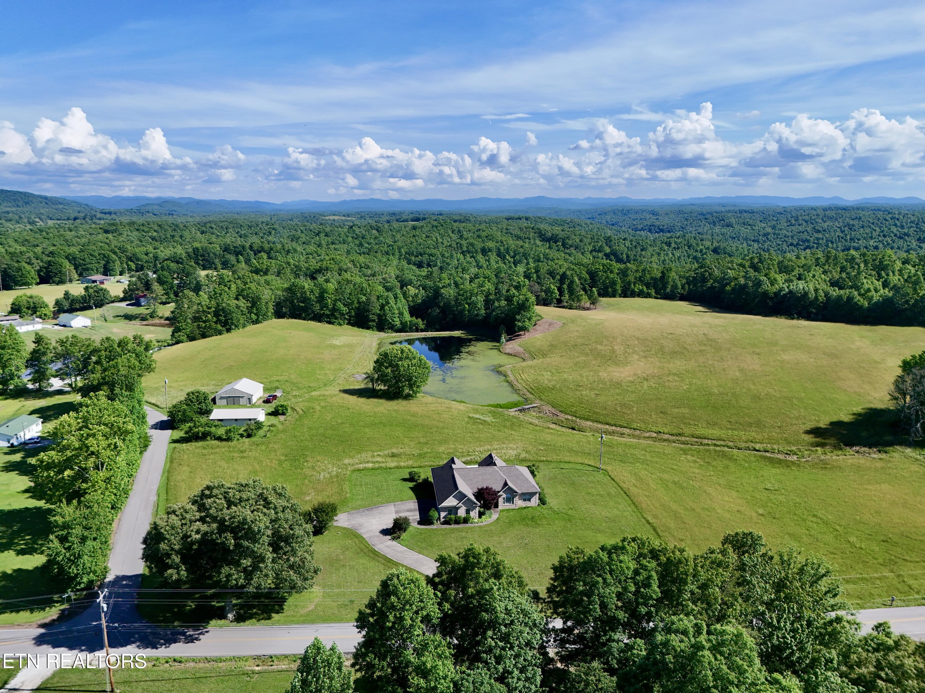 1770 Buffalo Road Oneida TN 37841