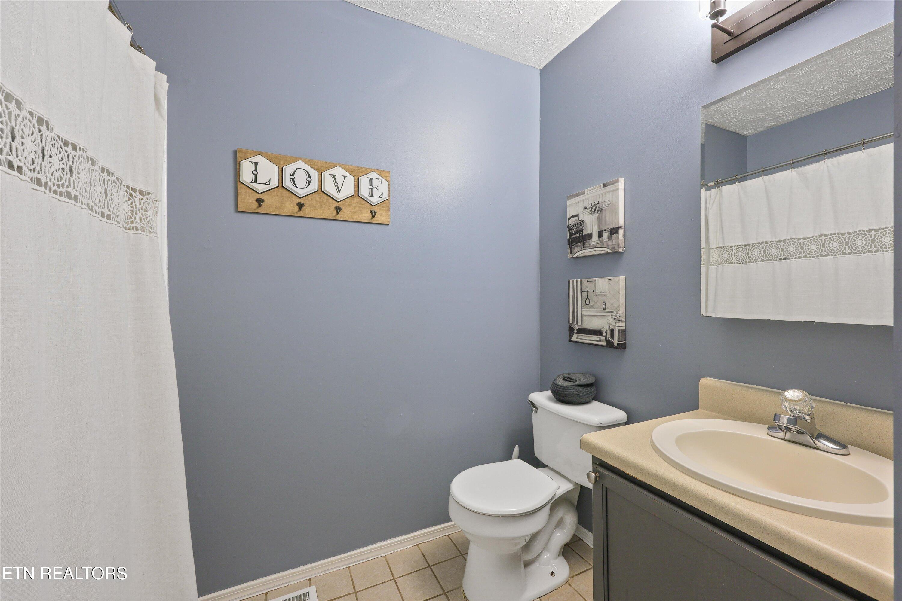 5956 Warrenpark Lane Knoxville TN 37912