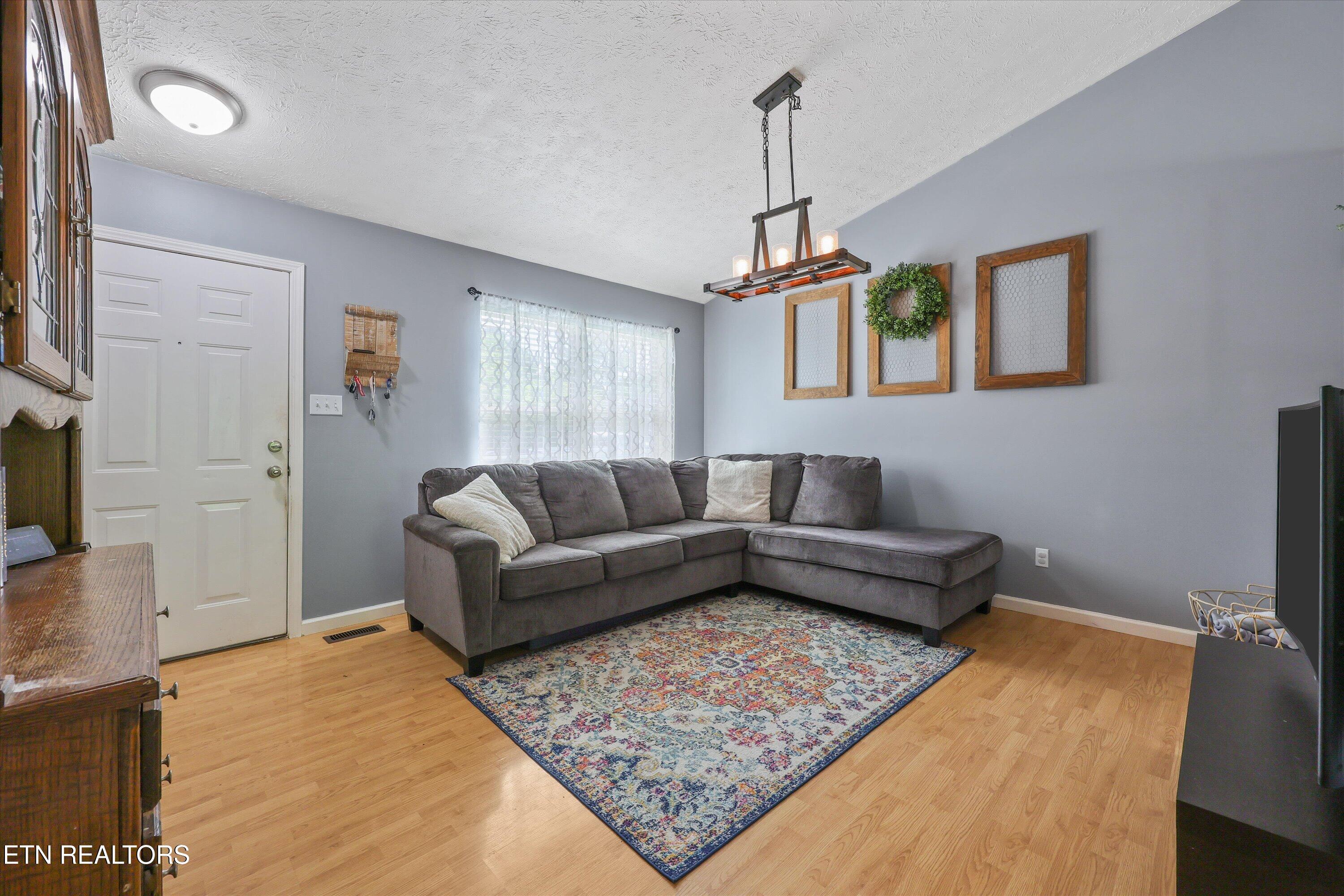 5956 Warrenpark Lane Knoxville TN 37912