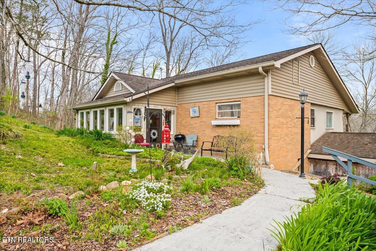 961 Indian River Boat Dock Road Jacksboro TN 37757
