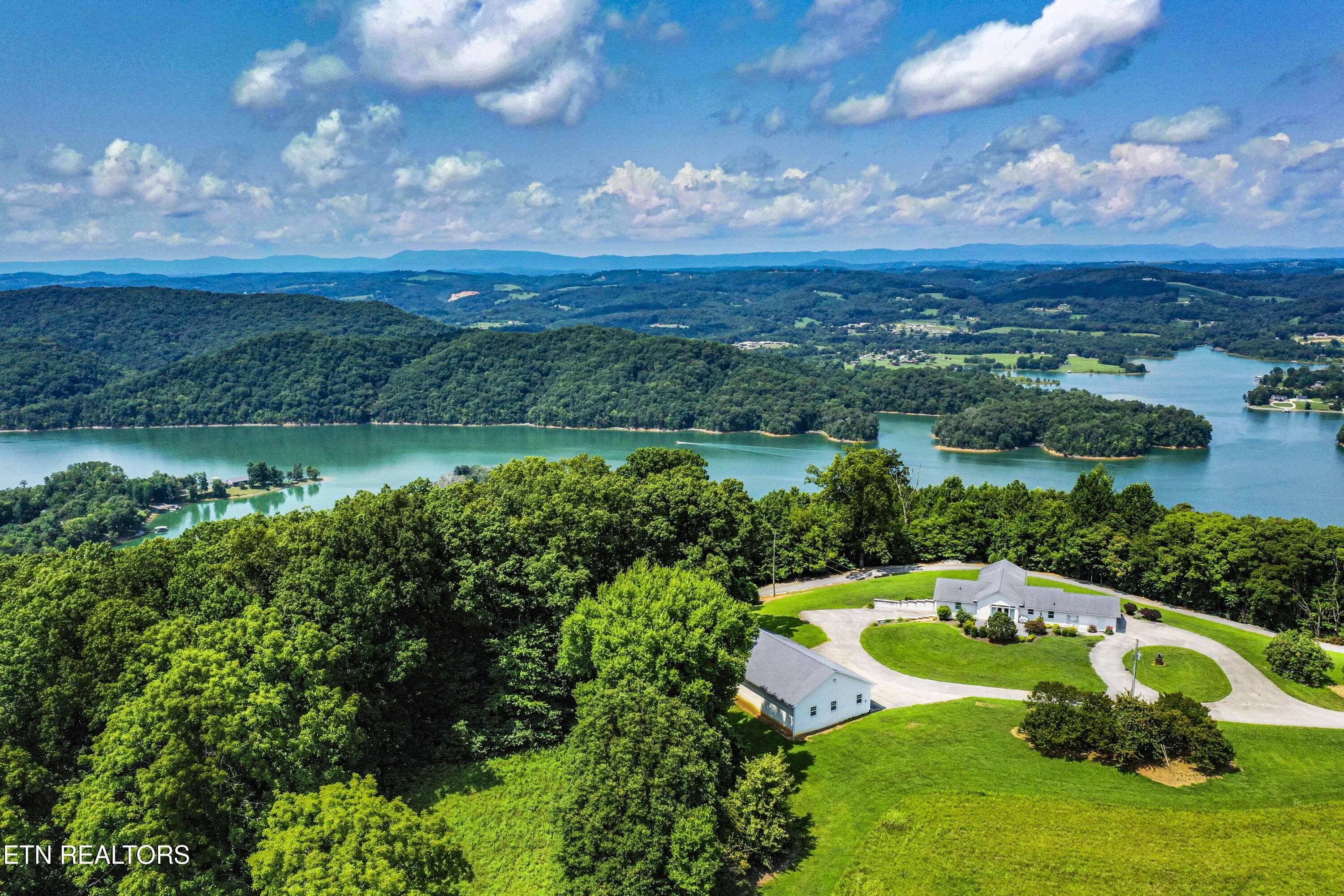 160 Reece Lakeview Lane Maynardville TN 37807