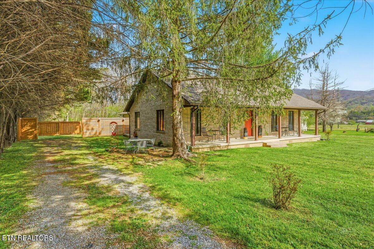 3120 Wears Drive Sevierville TN 37862