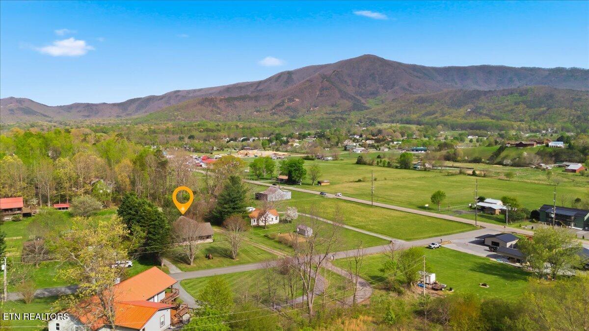 3120 Wears Drive Sevierville TN 37862