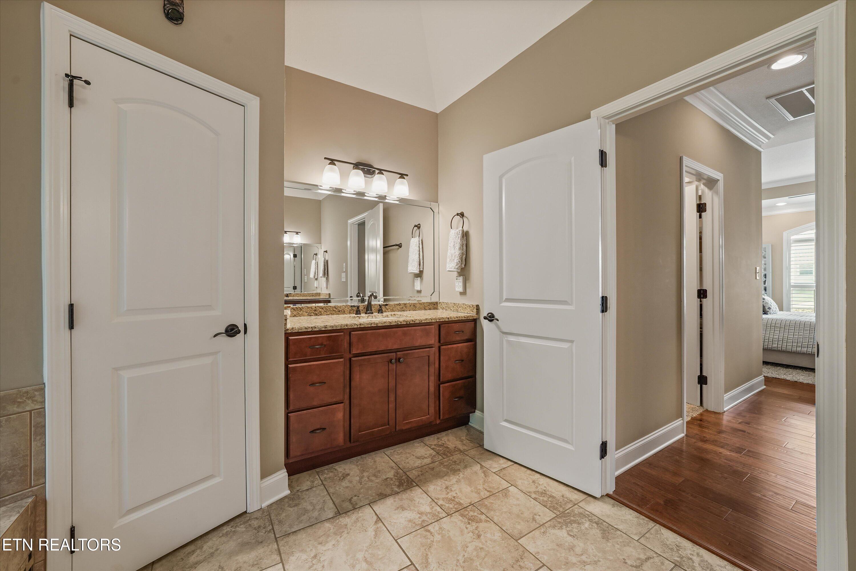 1155 Front Royal Lane Knoxville TN 37922