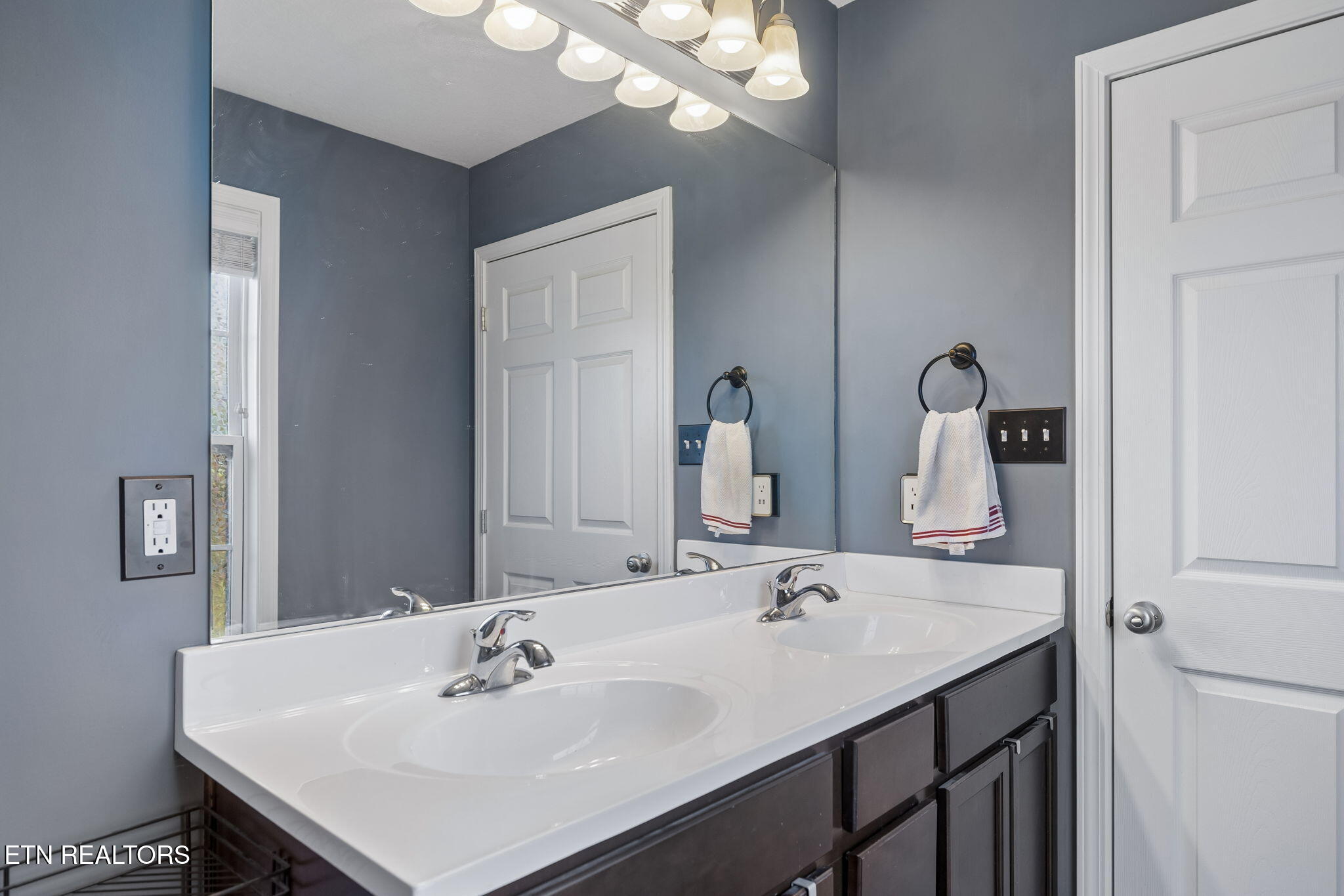 193 Hartfield Lane Loudon TN 37774