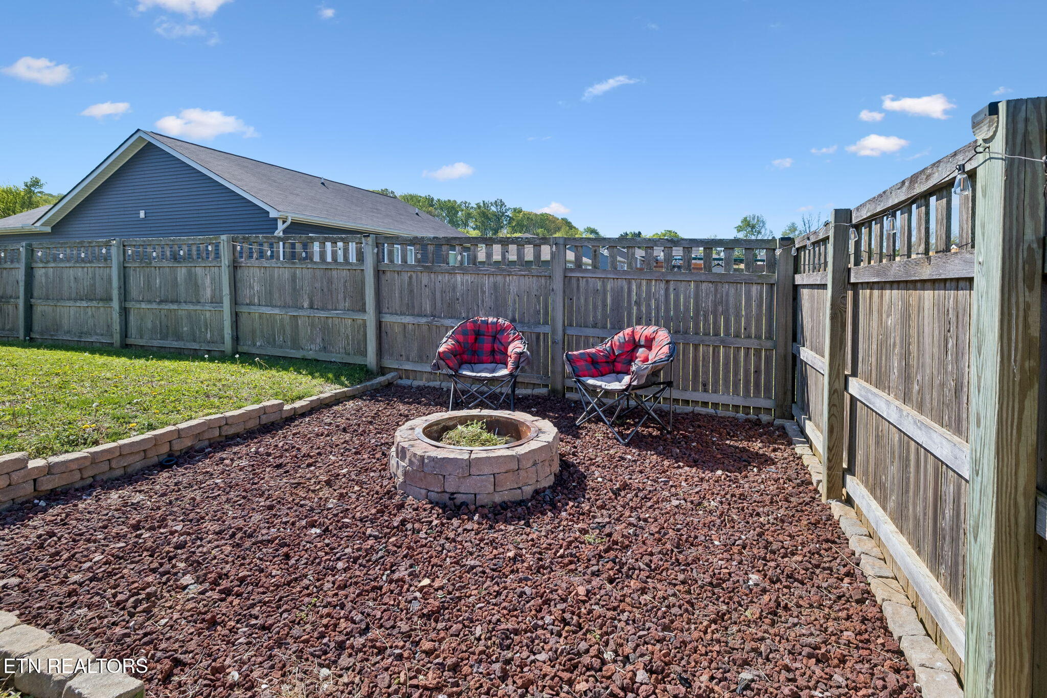 193 Hartfield Lane Loudon TN 37774