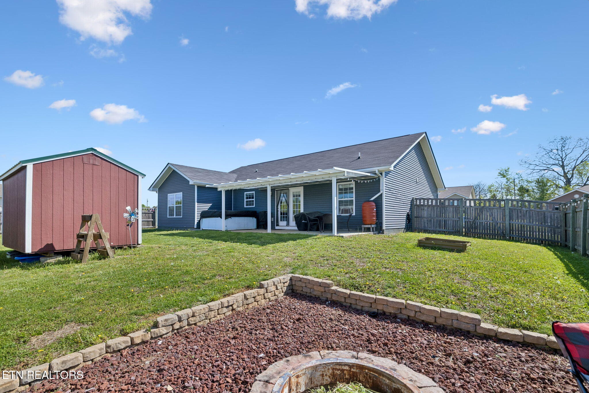 193 Hartfield Lane Loudon TN 37774