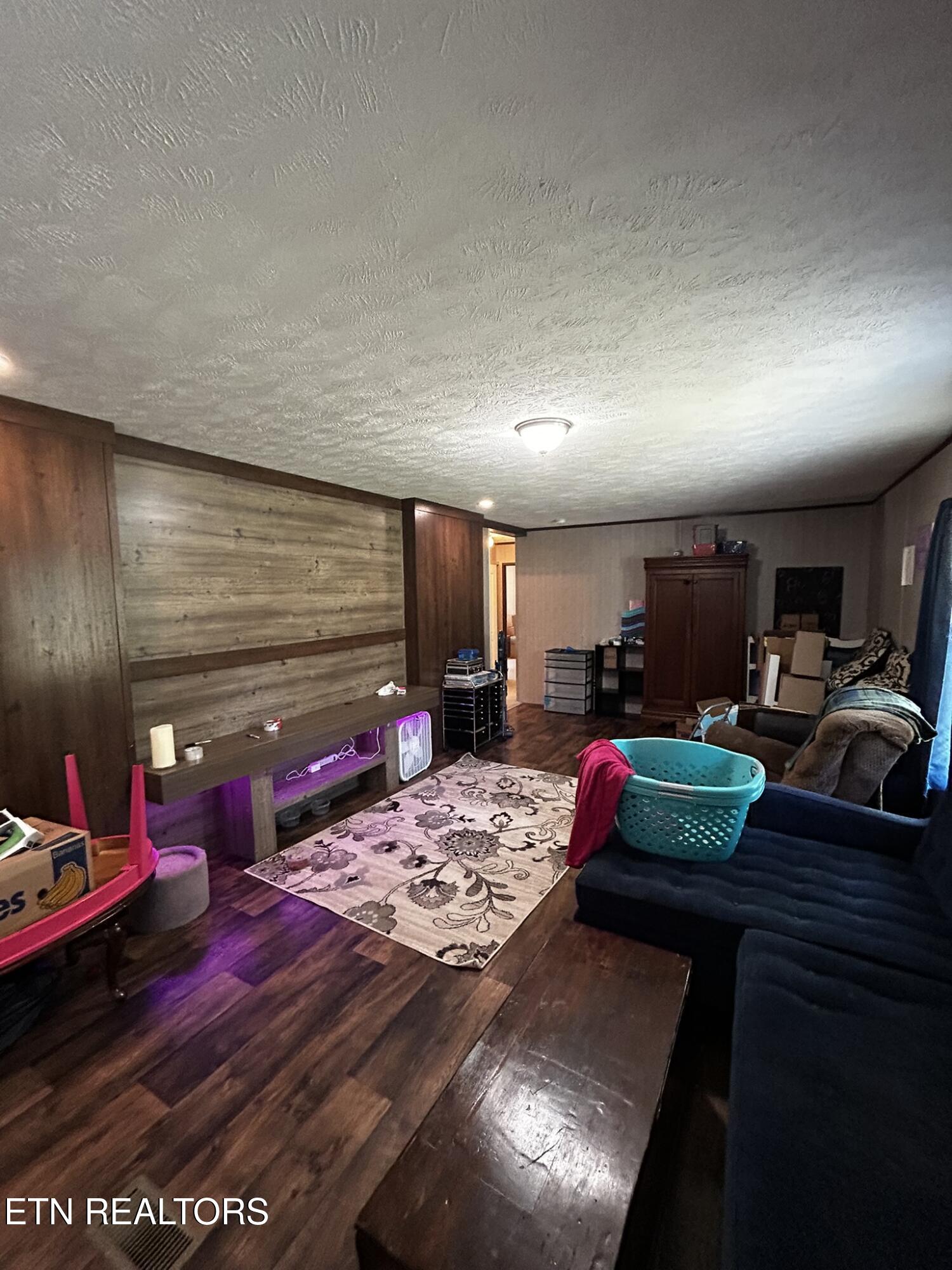 1796 Pine Grove Providence Road Loudon TN 37774