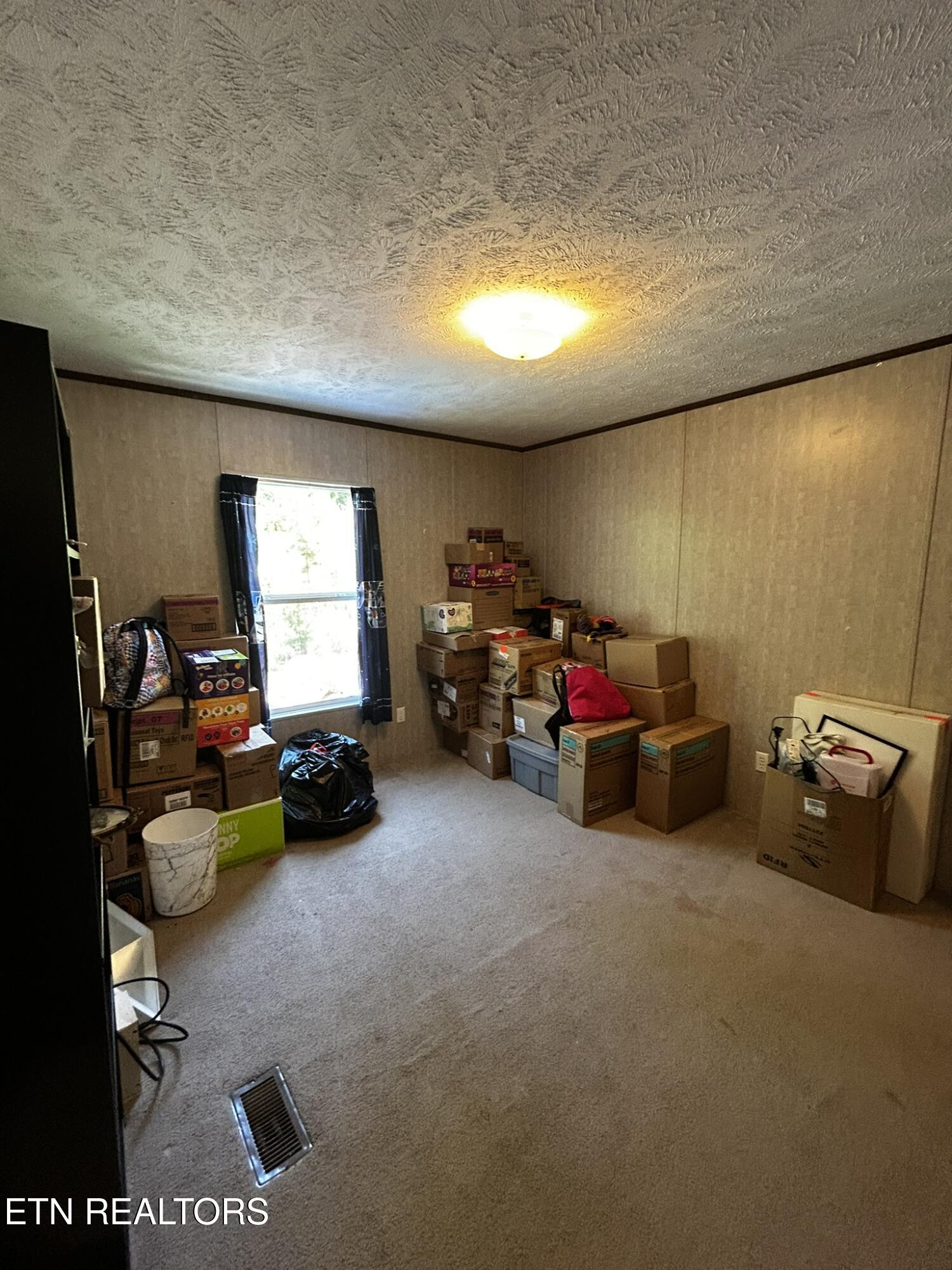 1796 Pine Grove Providence Road Loudon TN 37774