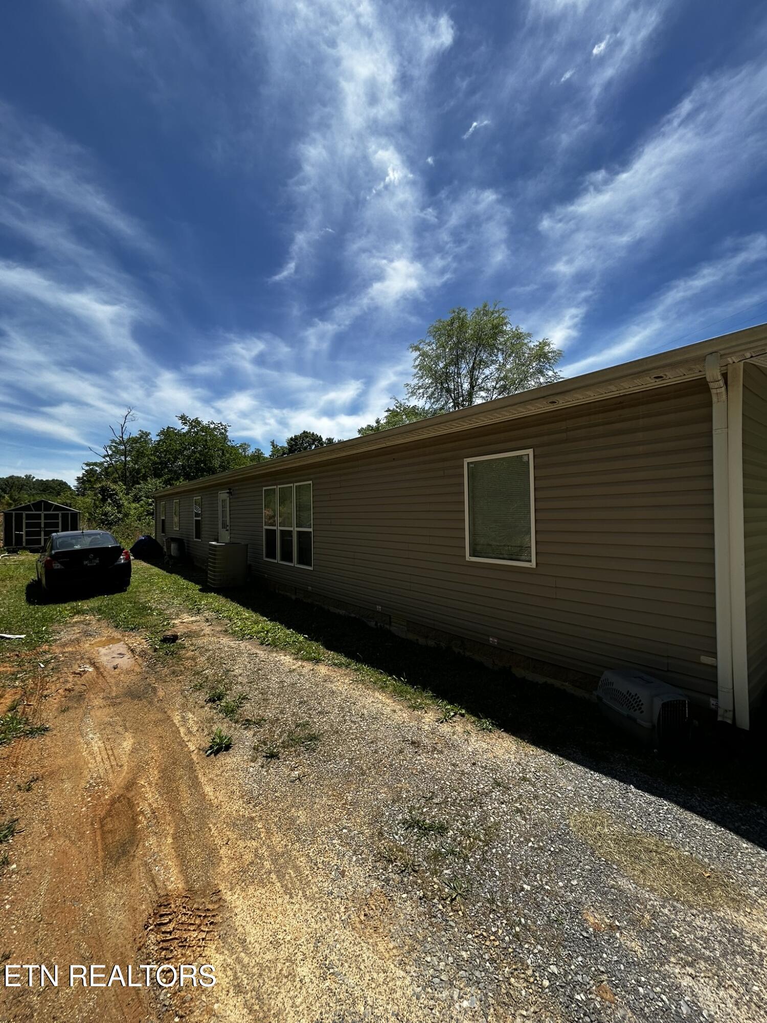 1796 Pine Grove Providence Road Loudon TN 37774