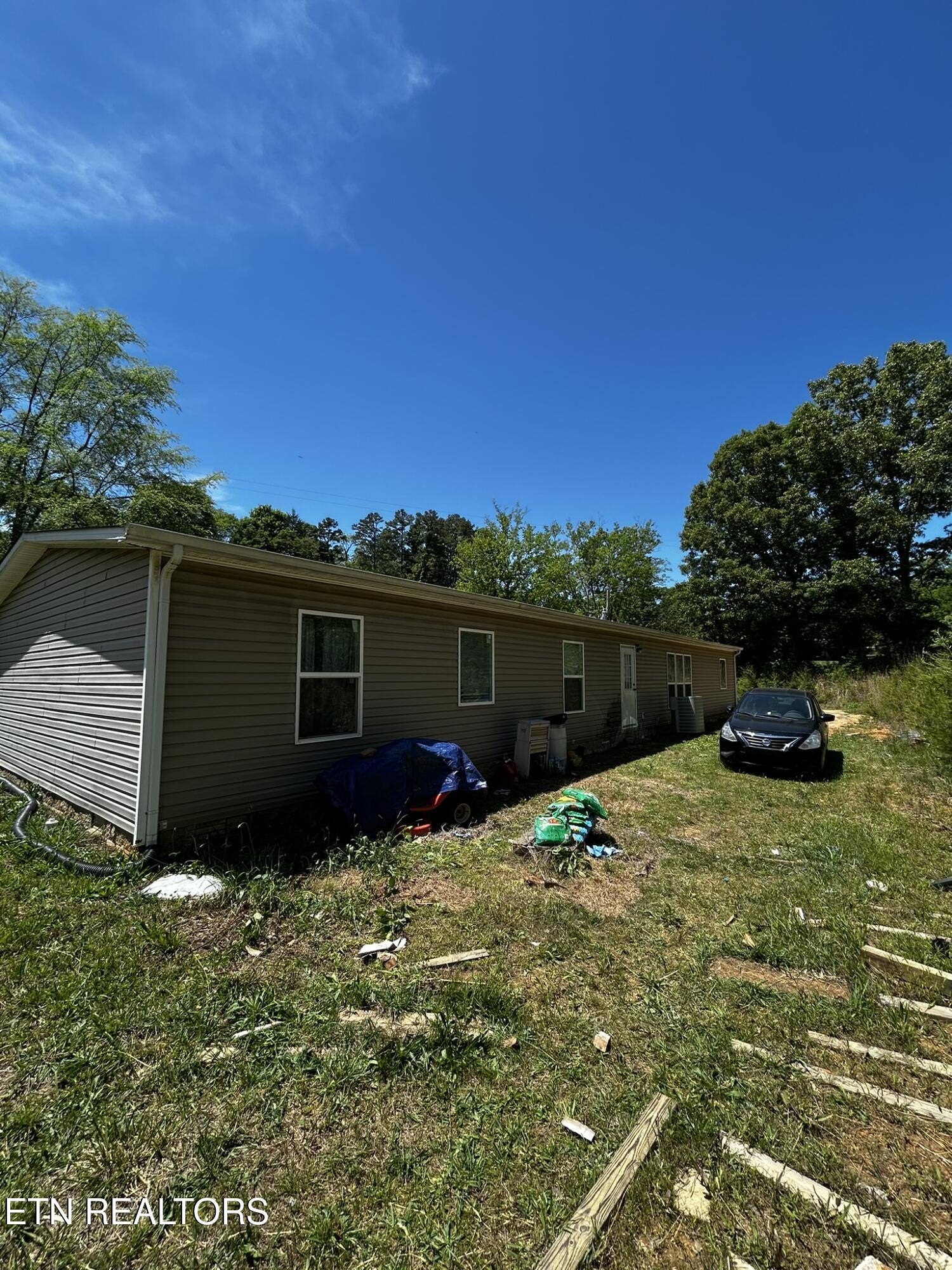 1796 Pine Grove Providence Road Loudon TN 37774