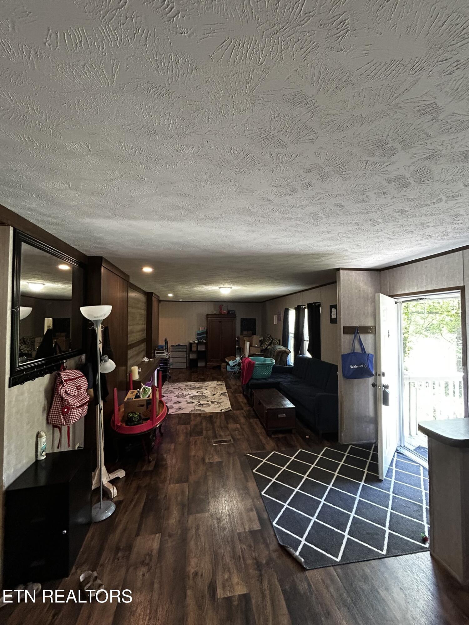 1796 Pine Grove Providence Road Loudon TN 37774