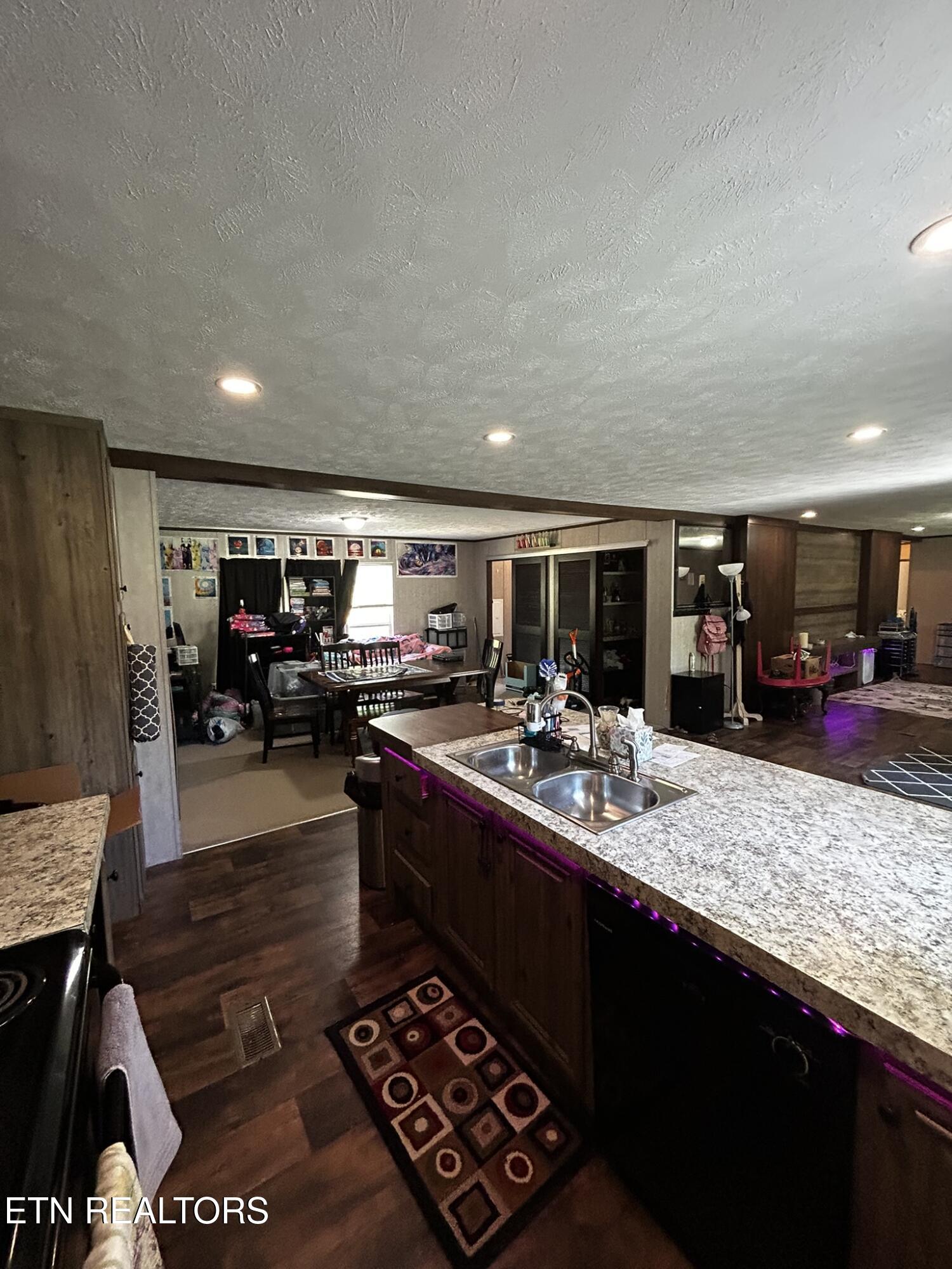 1796 Pine Grove Providence Road Loudon TN 37774
