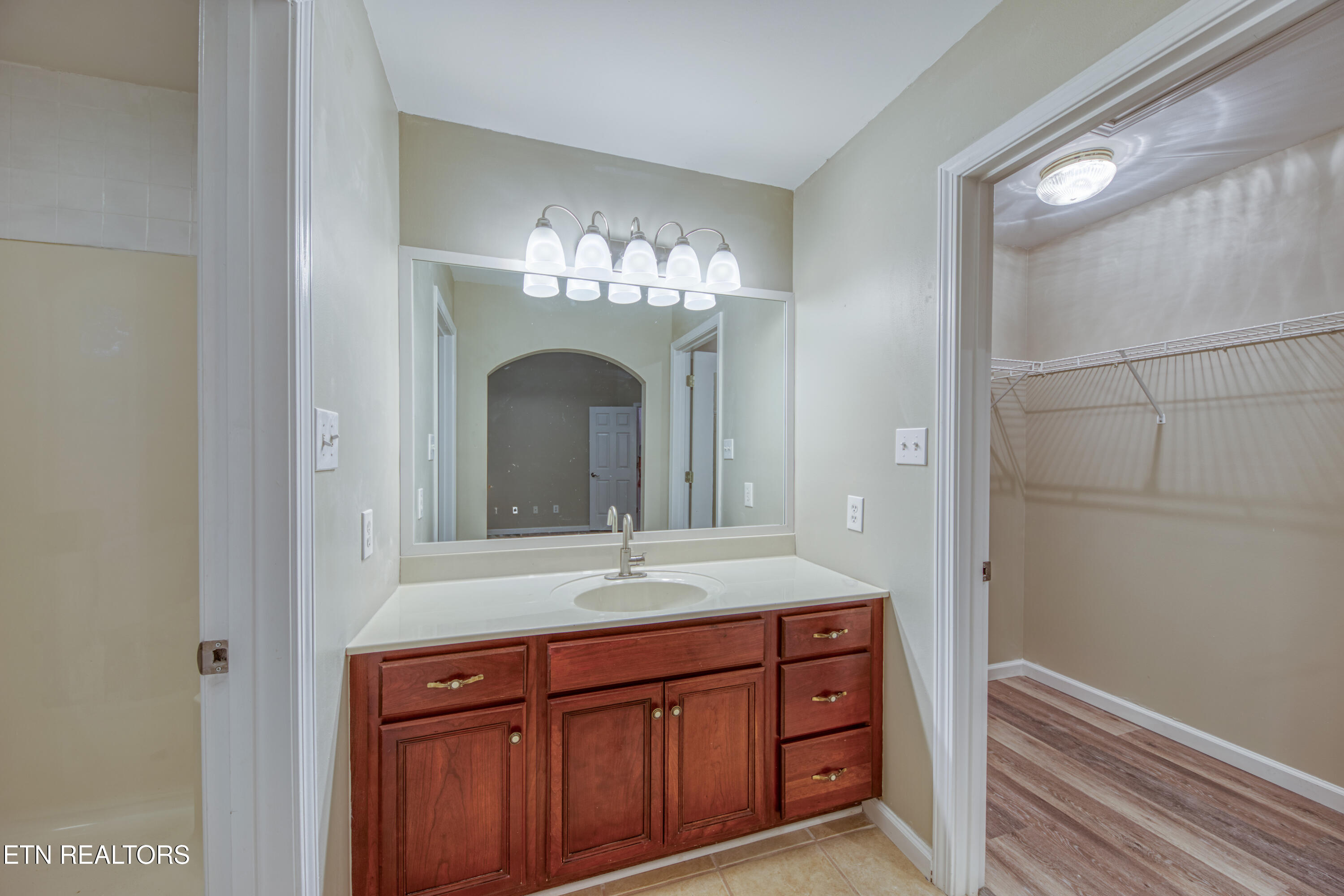 4320 Mill Pond Drive Knoxville TN 37917