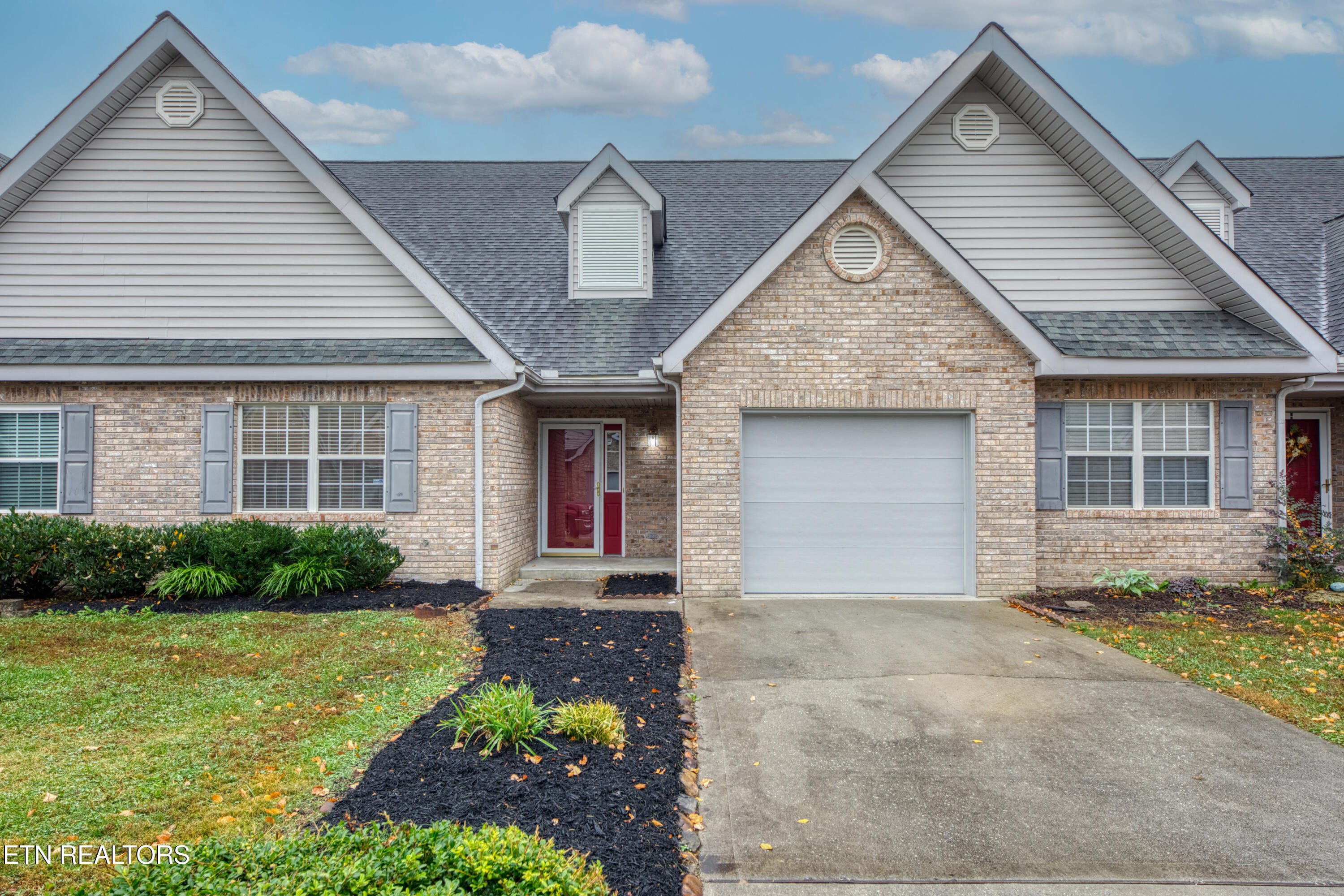 4320 Mill Pond Drive Knoxville TN 37917