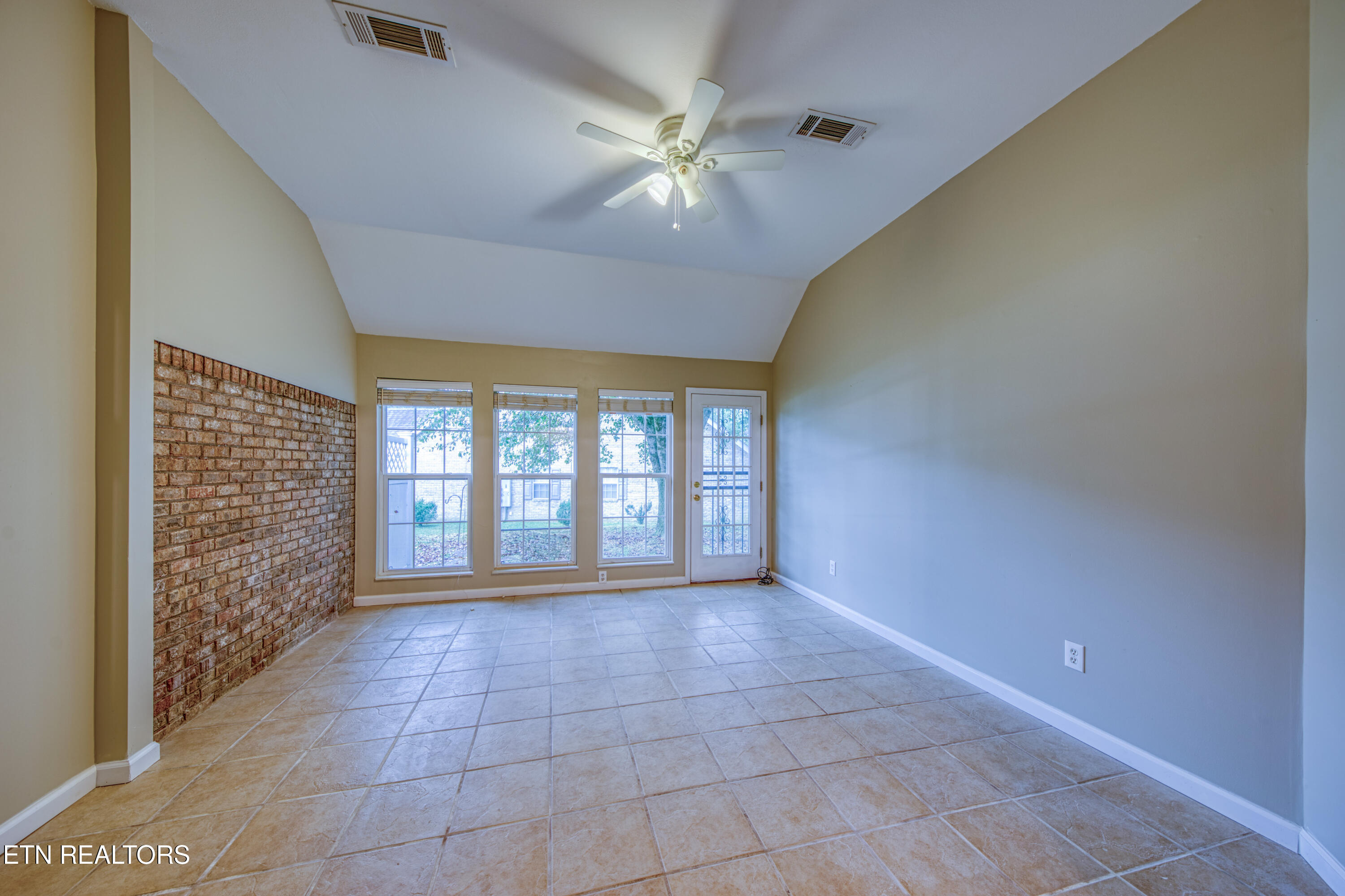 4320 Mill Pond Drive Knoxville TN 37917