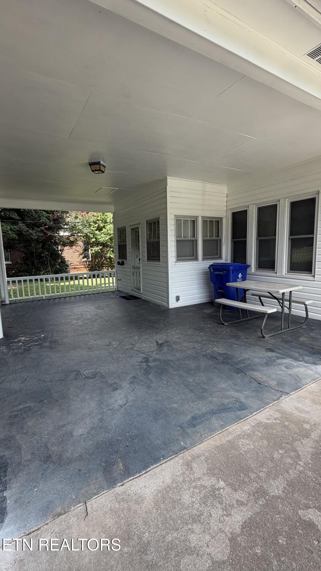 612 S Tellico Street Madisonville TN 37354