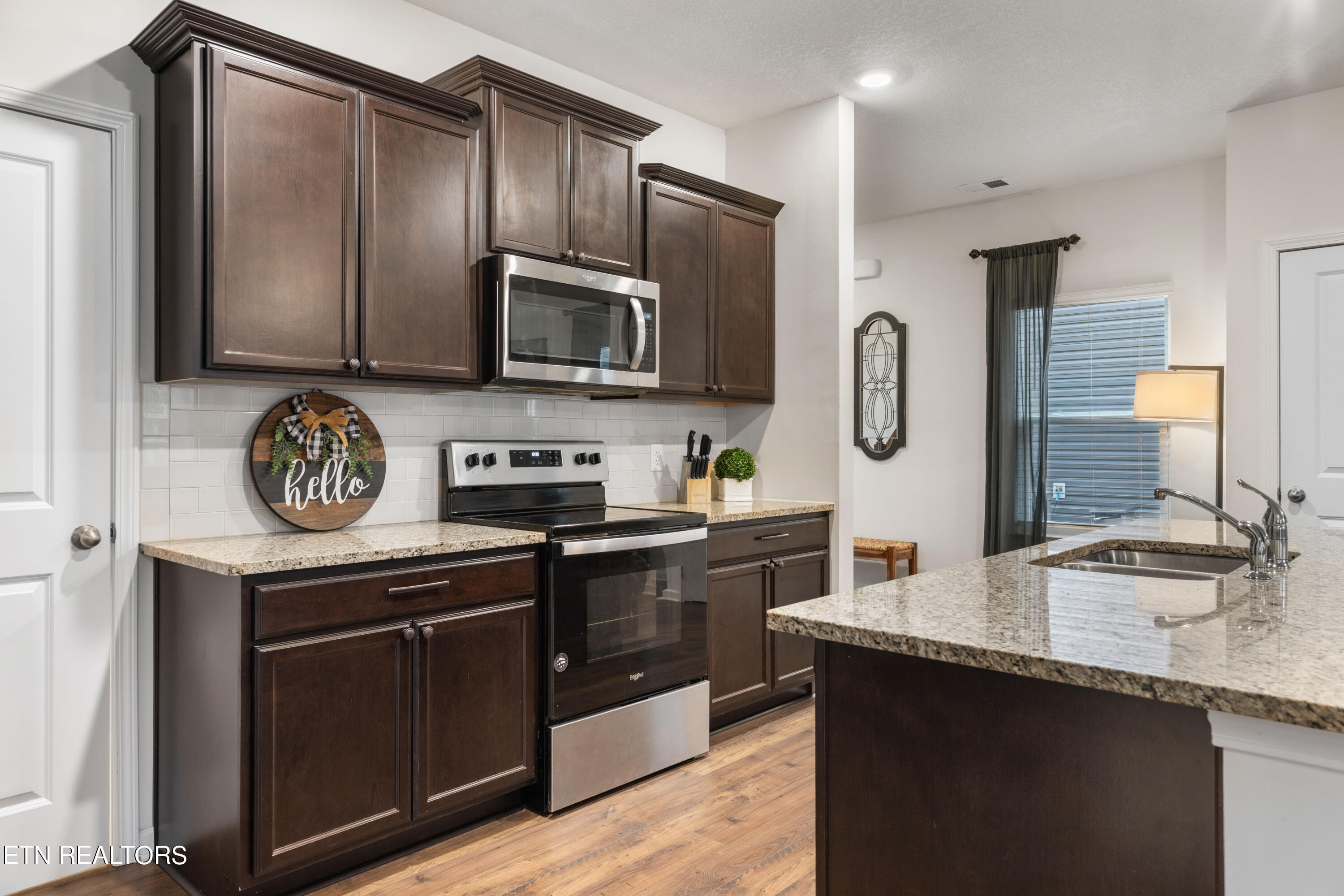 5 Ivy Court Clinton TN 37716