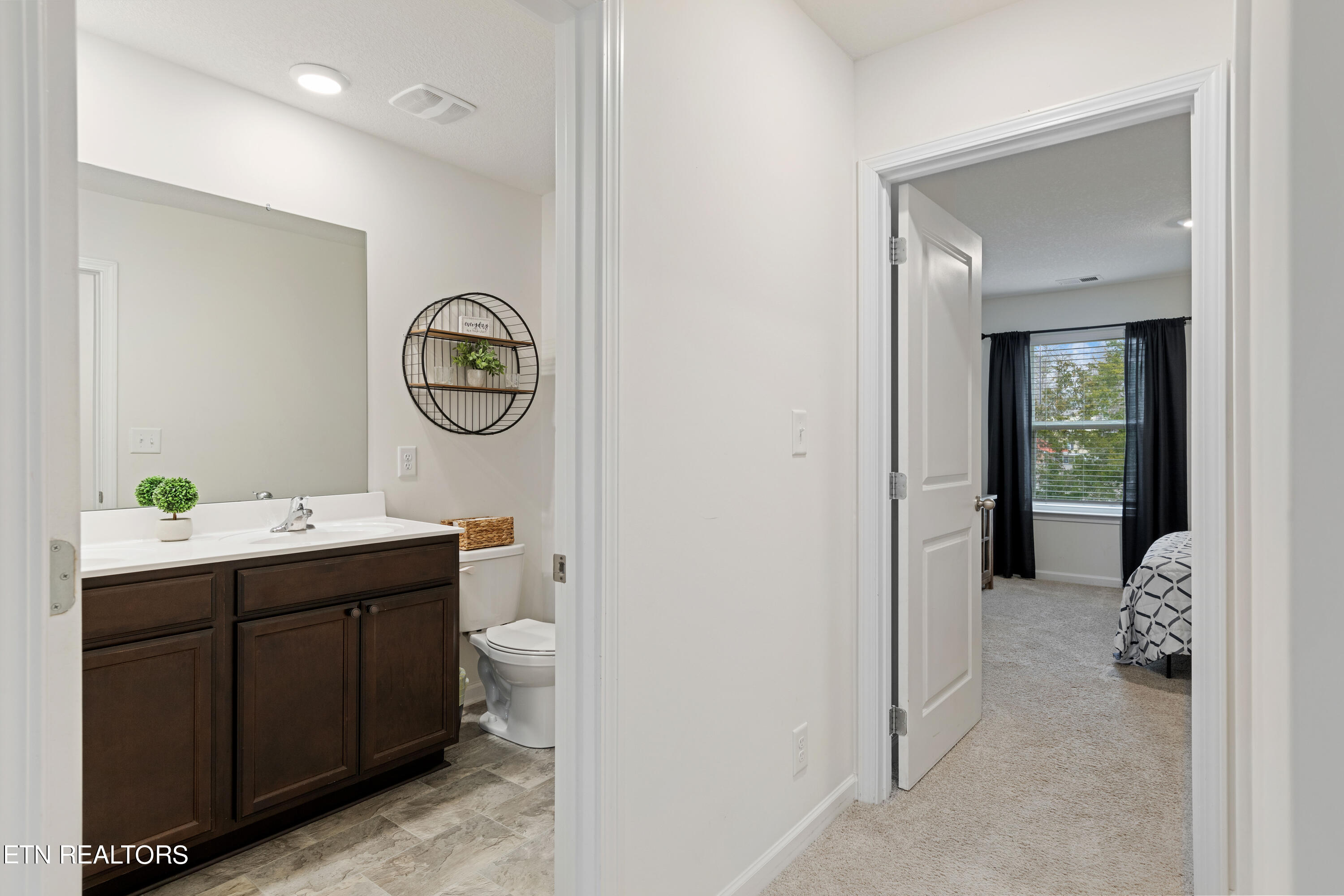 5 Ivy Court Clinton TN 37716