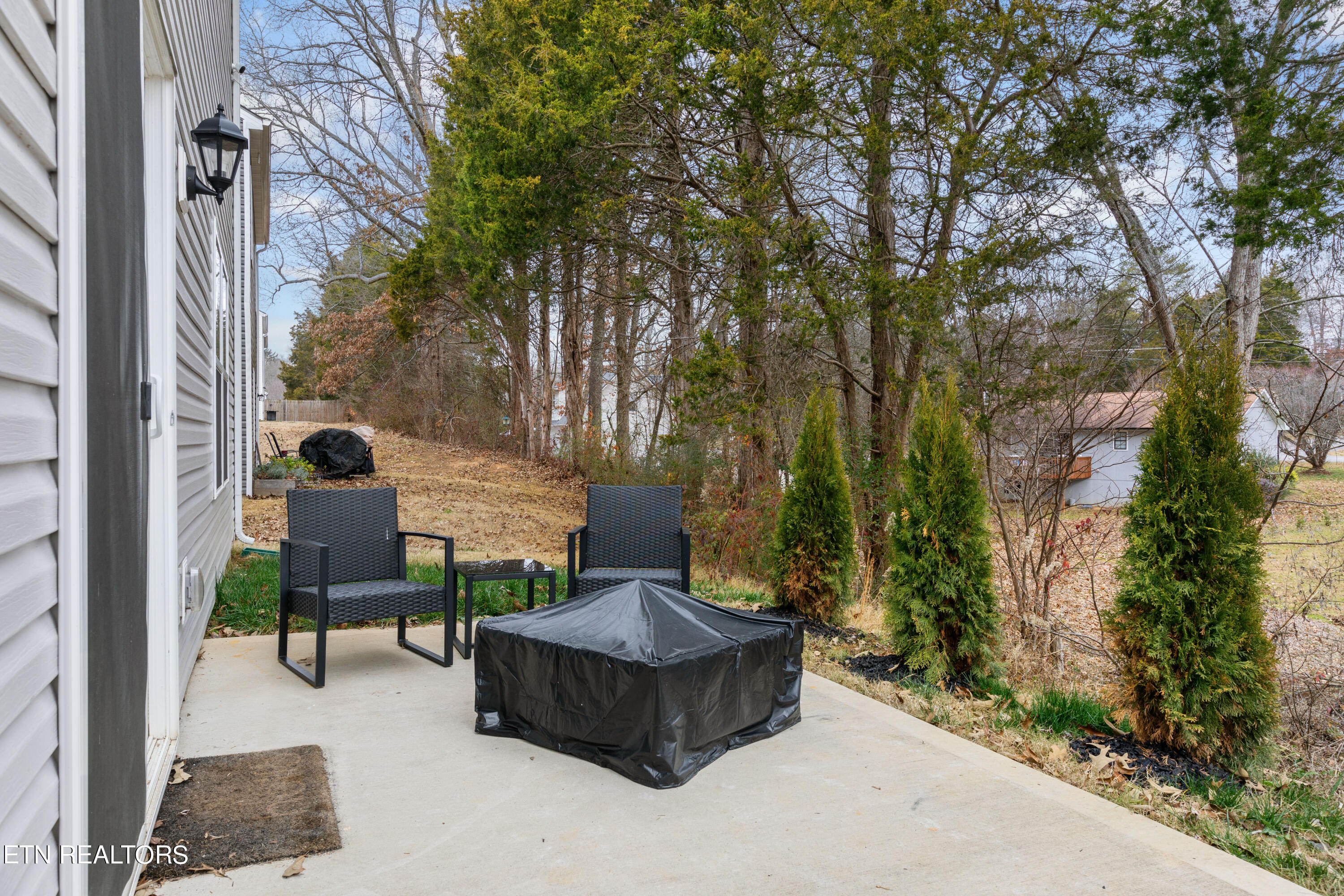 5 Ivy Court Clinton TN 37716