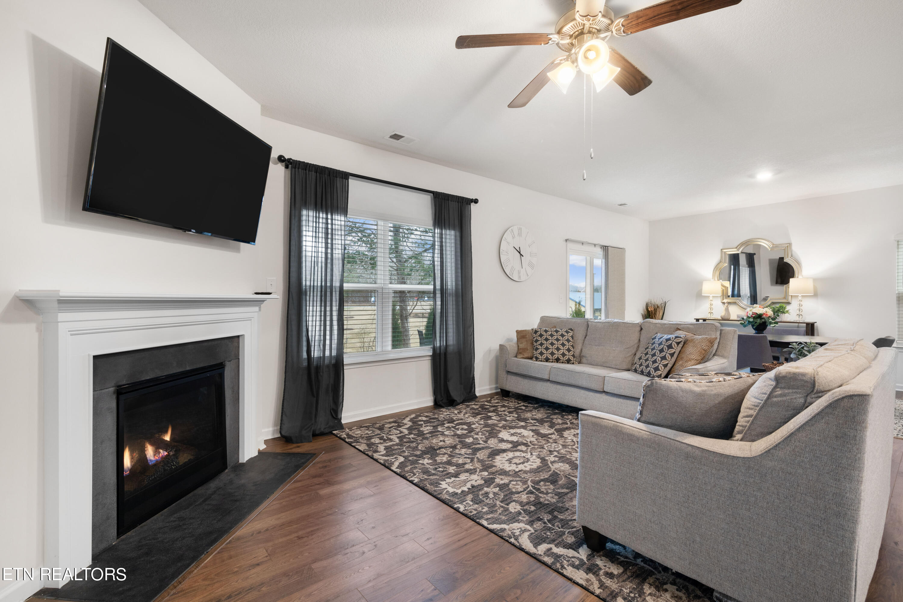 5 Ivy Court Clinton TN 37716